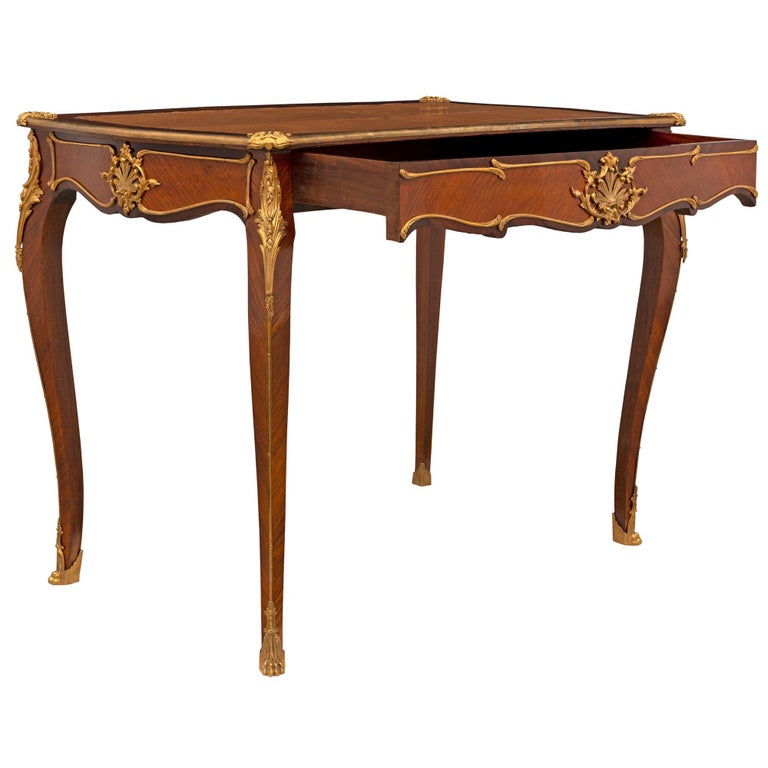 French 19th Century Louis XV St. Tulipwood and Kingwood Desk For Sale 1
