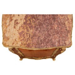 Cabinet français du XIXe siècle de style Louis XV en bois de tulipier, acajou, bronze doré et marbre