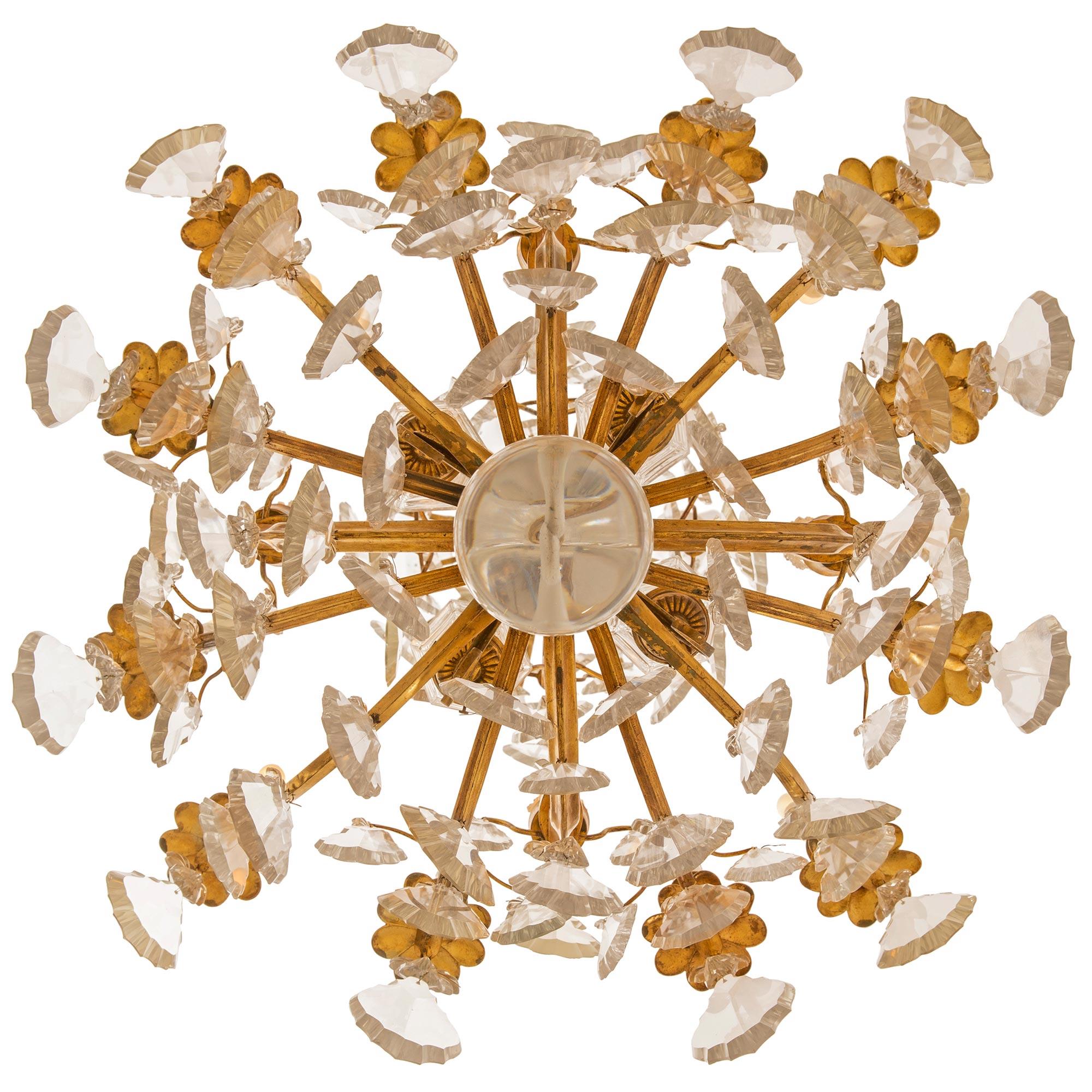 Französischer Baccarat-Kristall-Kronleuchter im Louis XV.-Stil des 19. Jahrhunderts im Angebot 4