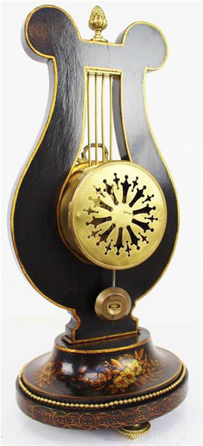 French Louis XV Style Black Chinoiserie Lyre Clock, Guilmet Paris, 19th Century In Good Condition For Sale In Melbourne, Victoria