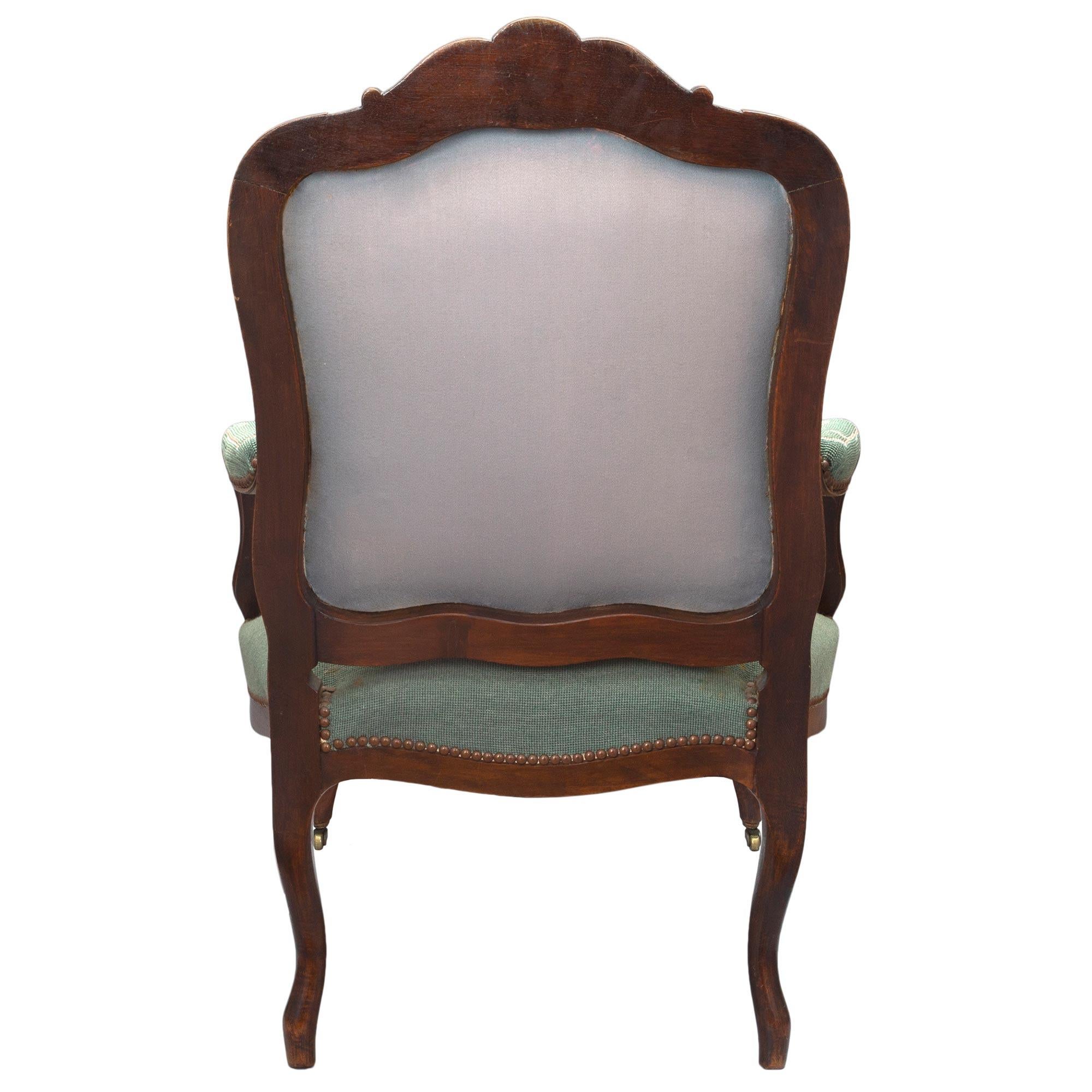 Geschnitzte Sessel im Louis-XV-Stil des 19. Jahrhunderts (Französisch) im Angebot