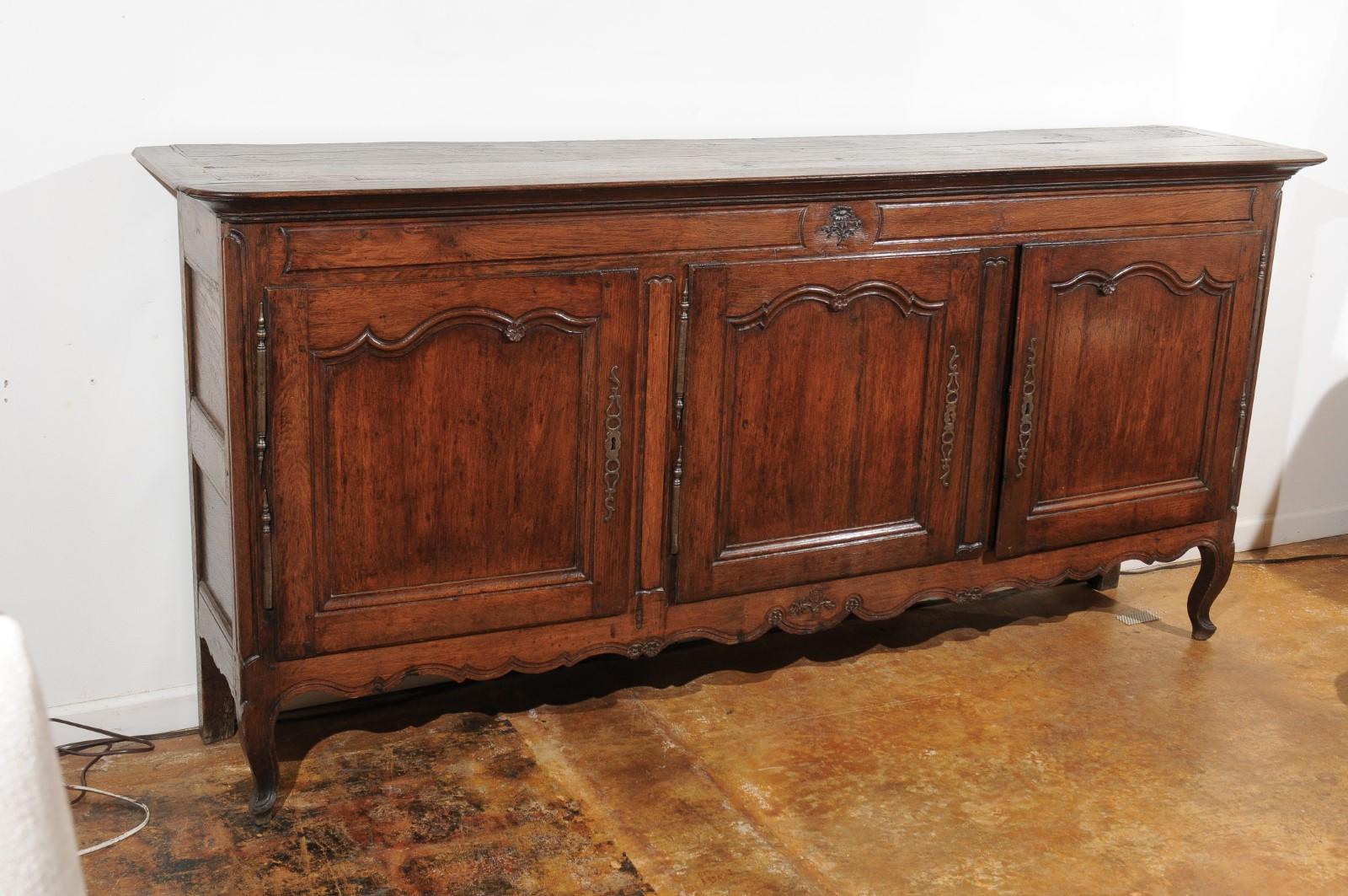 French, 19th Century Louis XV Style Chestnut Enfilade with Original Hardware 13