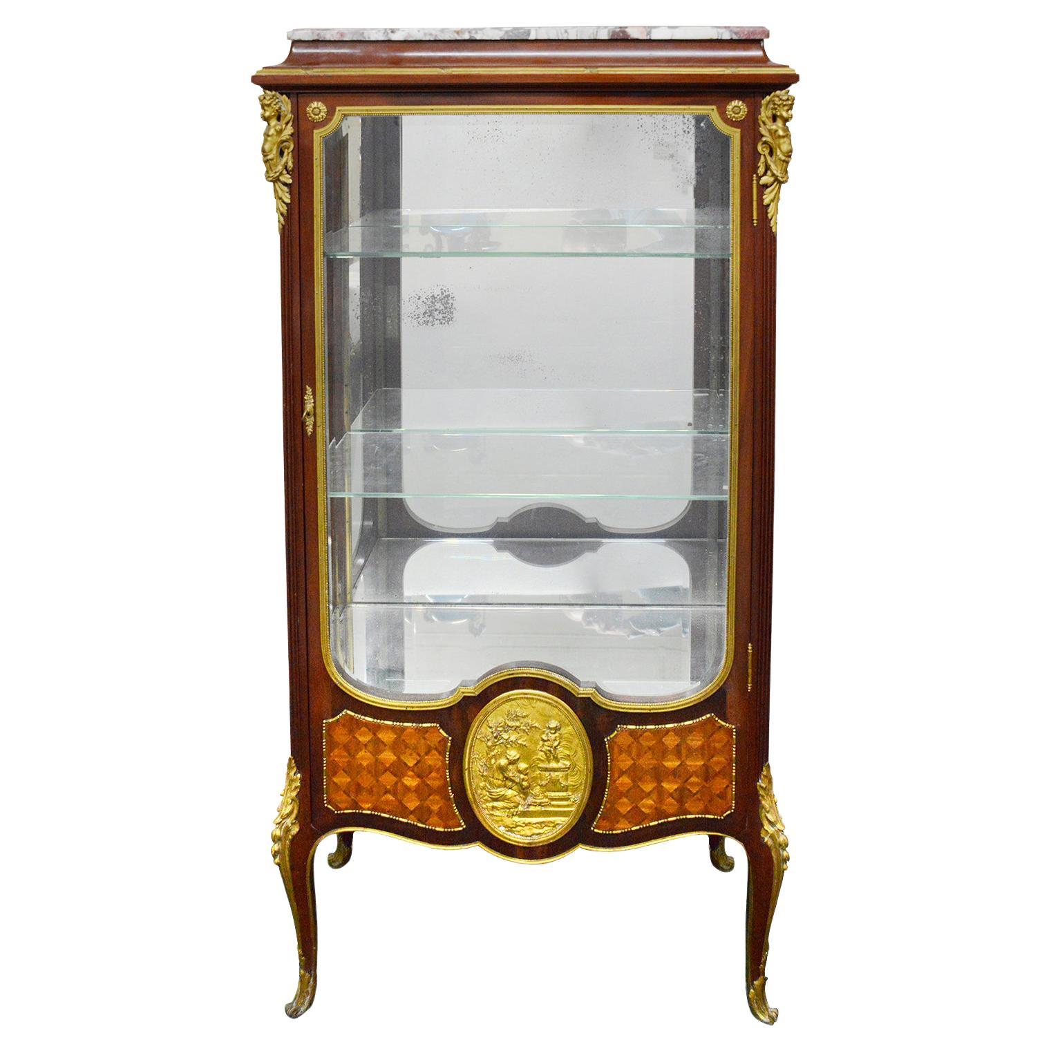 French 19th Century Louis XV Style Display Cabinet, After Linke For Sale