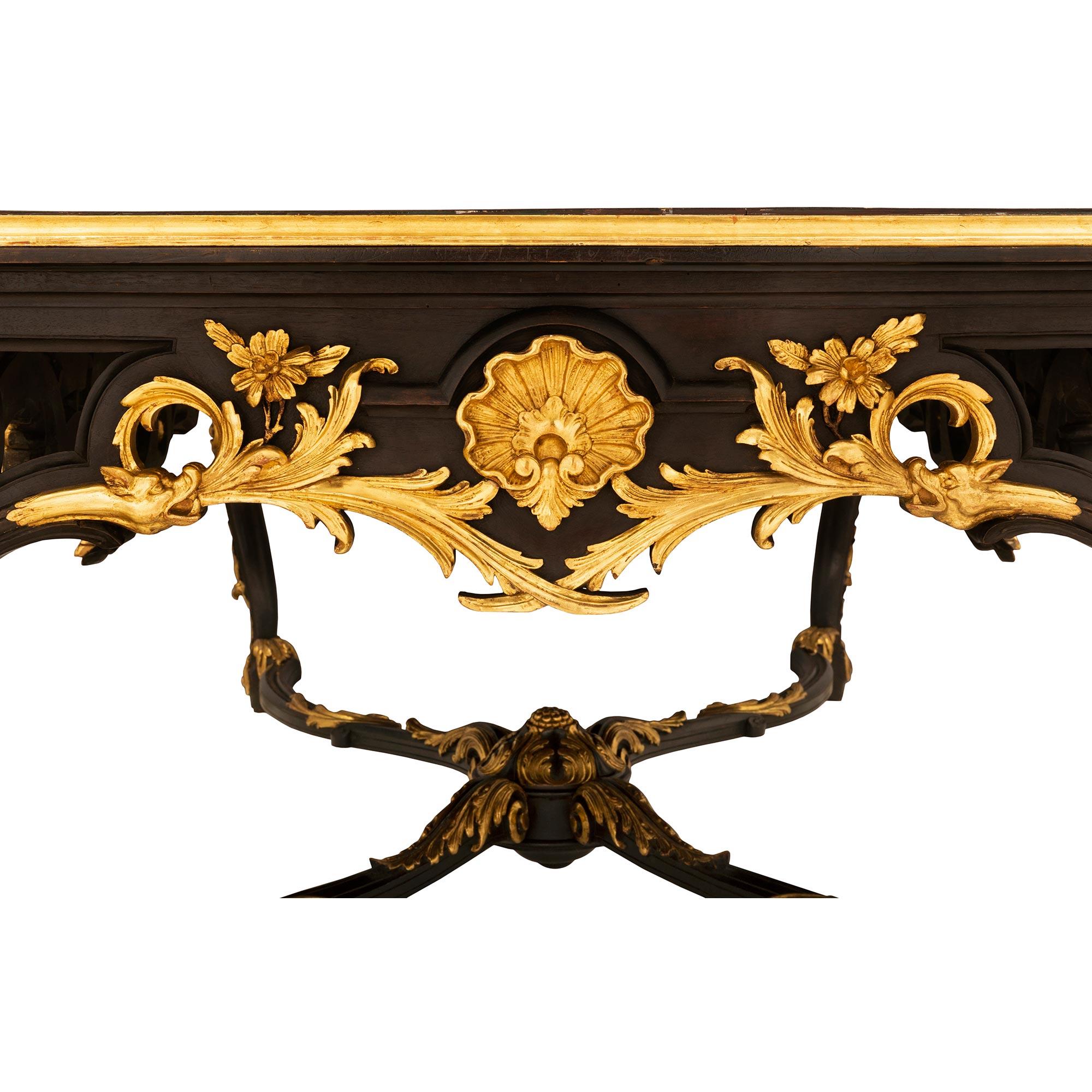 French 19th Century Louis XV Style Ebonized Fruitwood and Giltwood Center Table For Sale 6