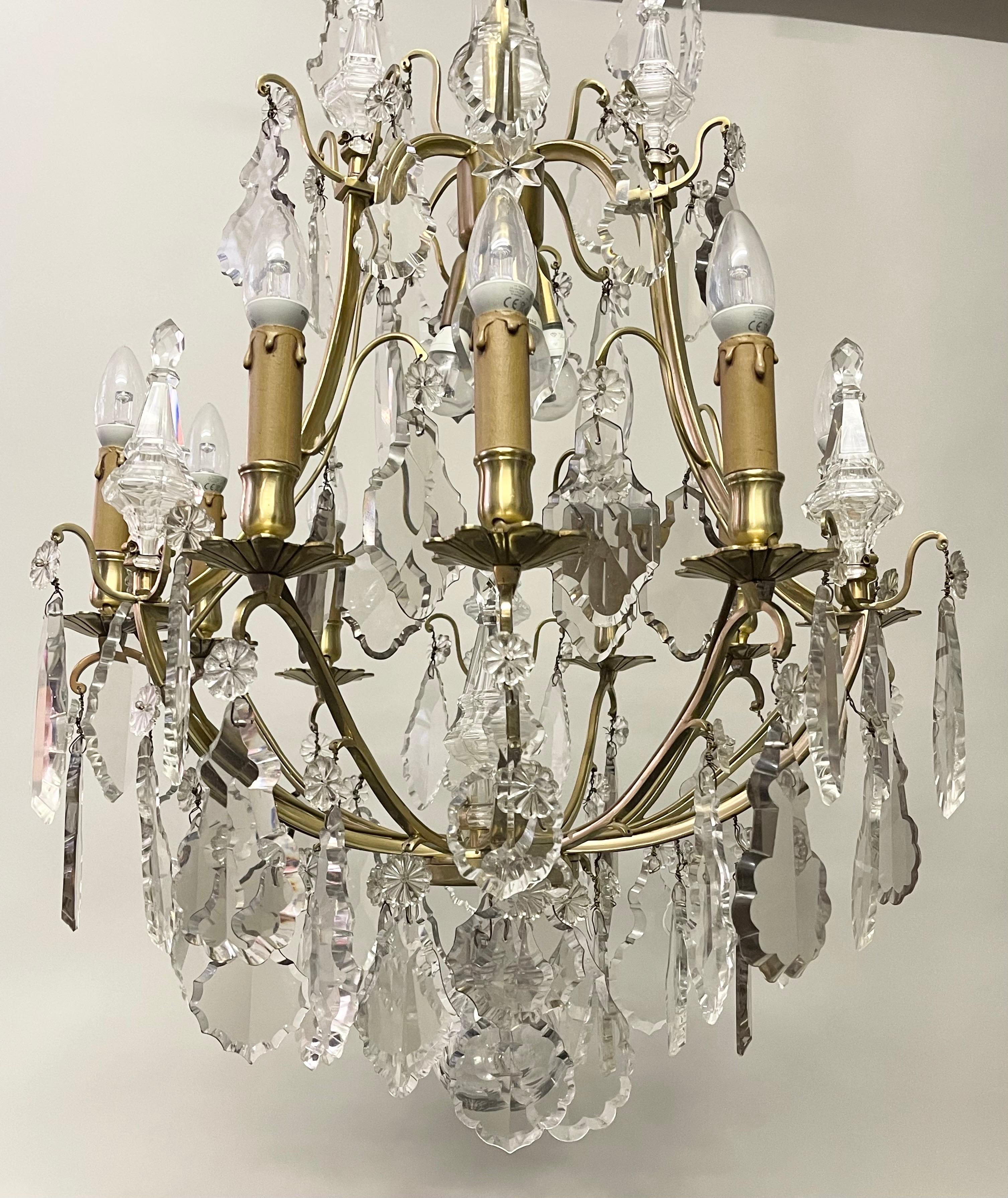 French 19th Century Louis XV Style Gilt Bronze and Crystal Chandelier For Sale 10