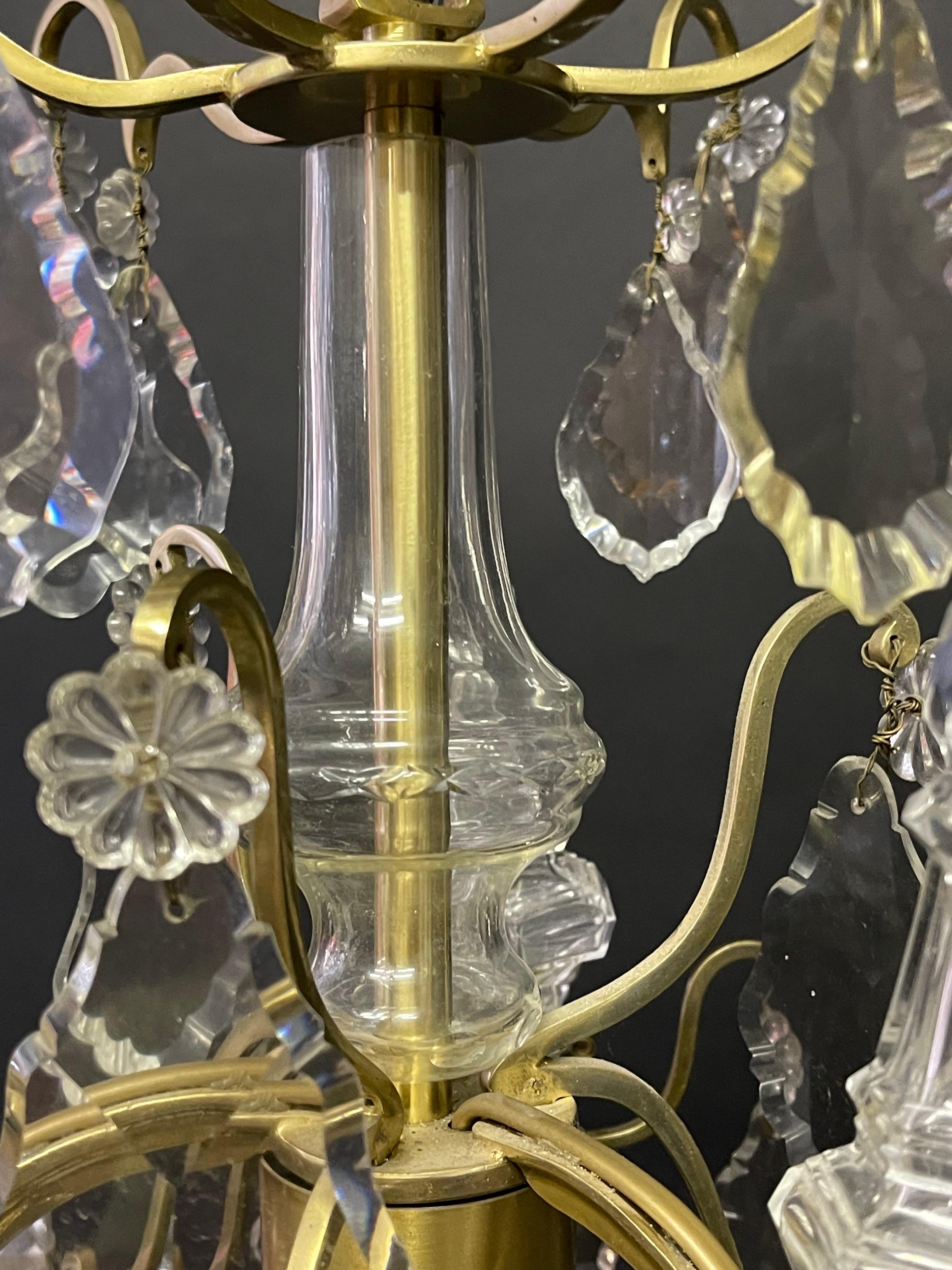 French 19th Century Louis XV Style Gilt Bronze and Crystal Chandelier For Sale 3