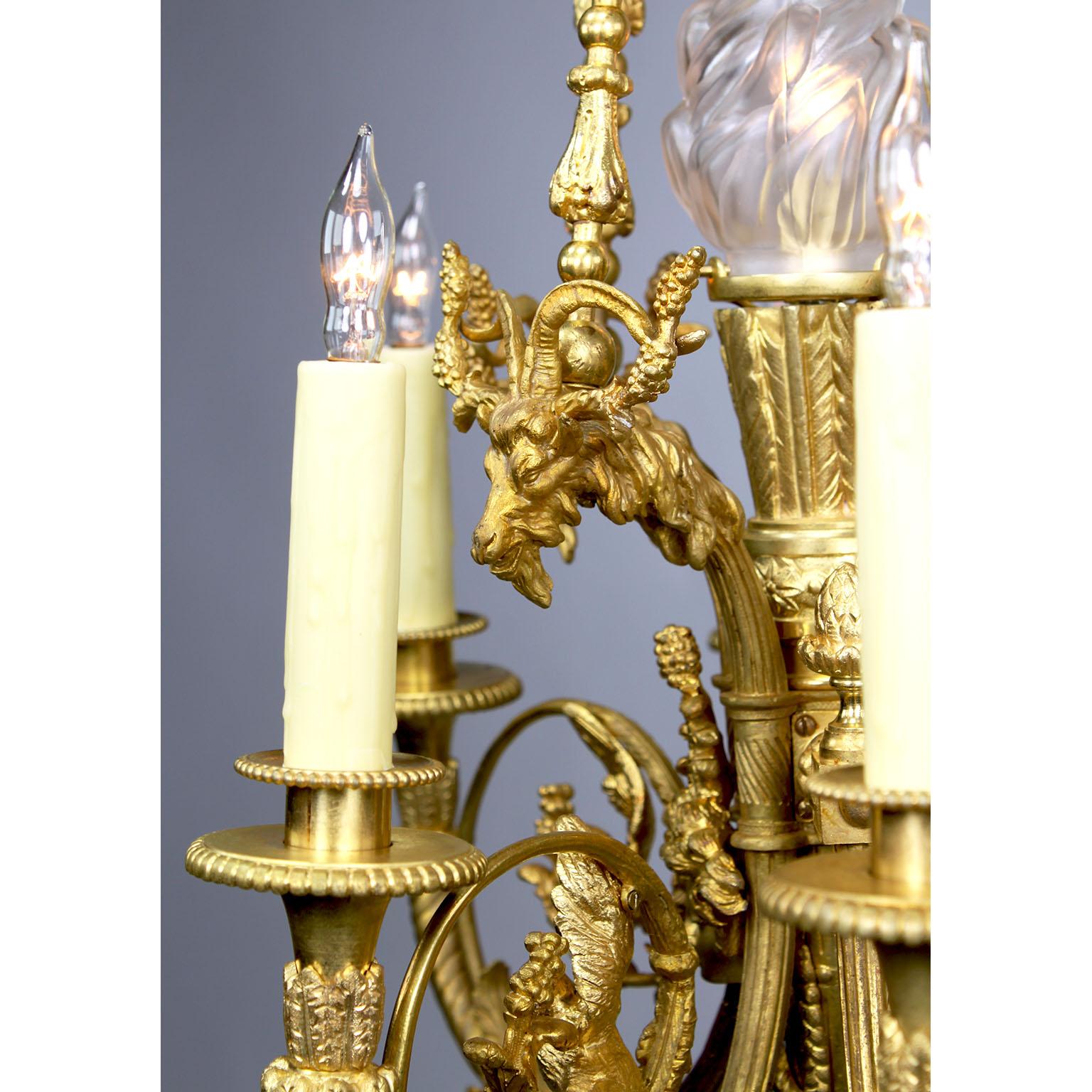 French 19th Century Louis XV Style Gilt Bronze Chandelier After Pierre Gouthière For Sale 3