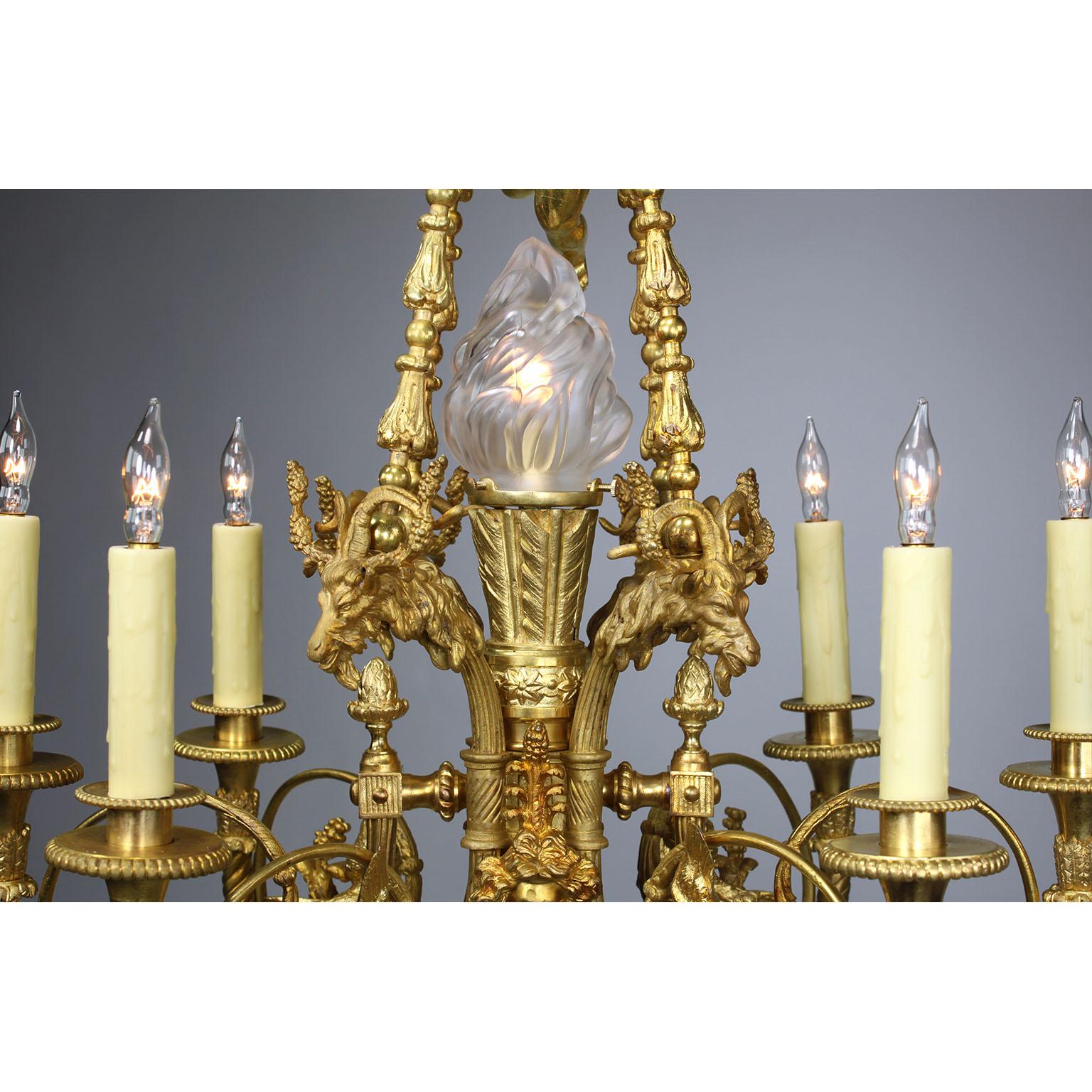 French 19th Century Louis XV Style Gilt Bronze Chandelier After Pierre Gouthière For Sale 4