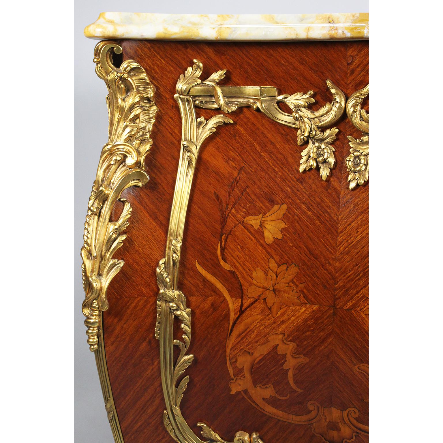 A 19th Century Louis XV Style Gilt-Bronze Mounted & Marquetry Bombé Commode For Sale 7