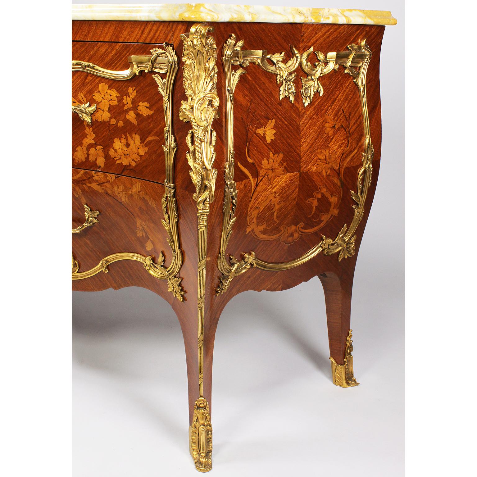 A 19th Century Louis XV Style Gilt-Bronze Mounted & Marquetry Bombé Commode For Sale 3