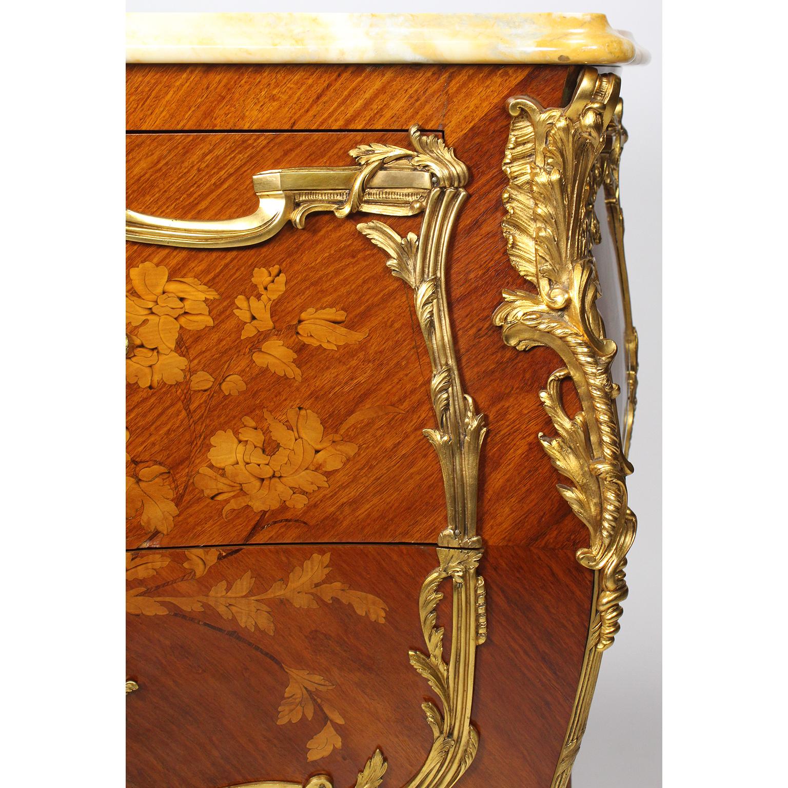 A 19th Century Louis XV Style Gilt-Bronze Mounted & Marquetry Bombé Commode For Sale 4