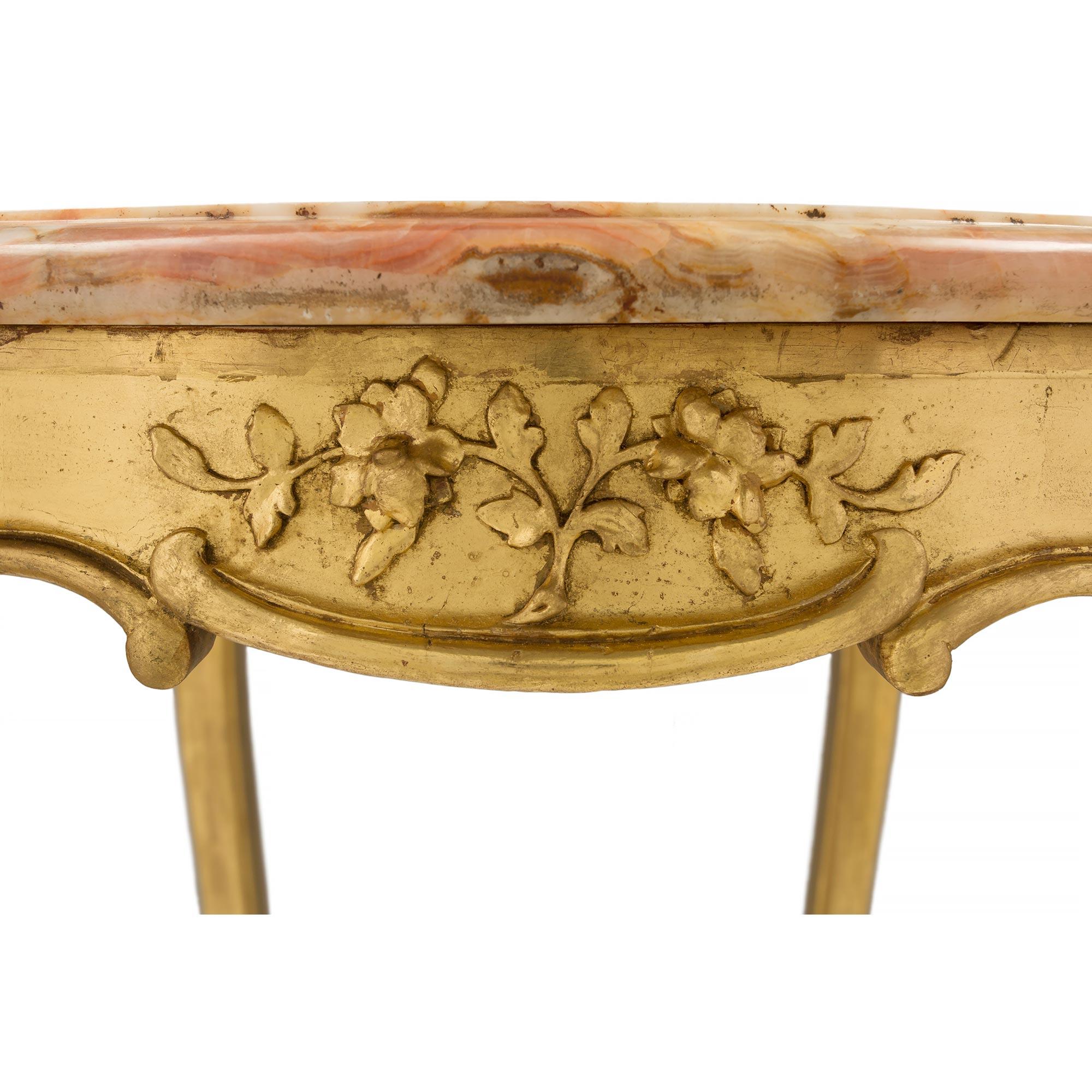French 19th Century Louis XV Style Giltwood and Marble Side/Center Table For Sale 3