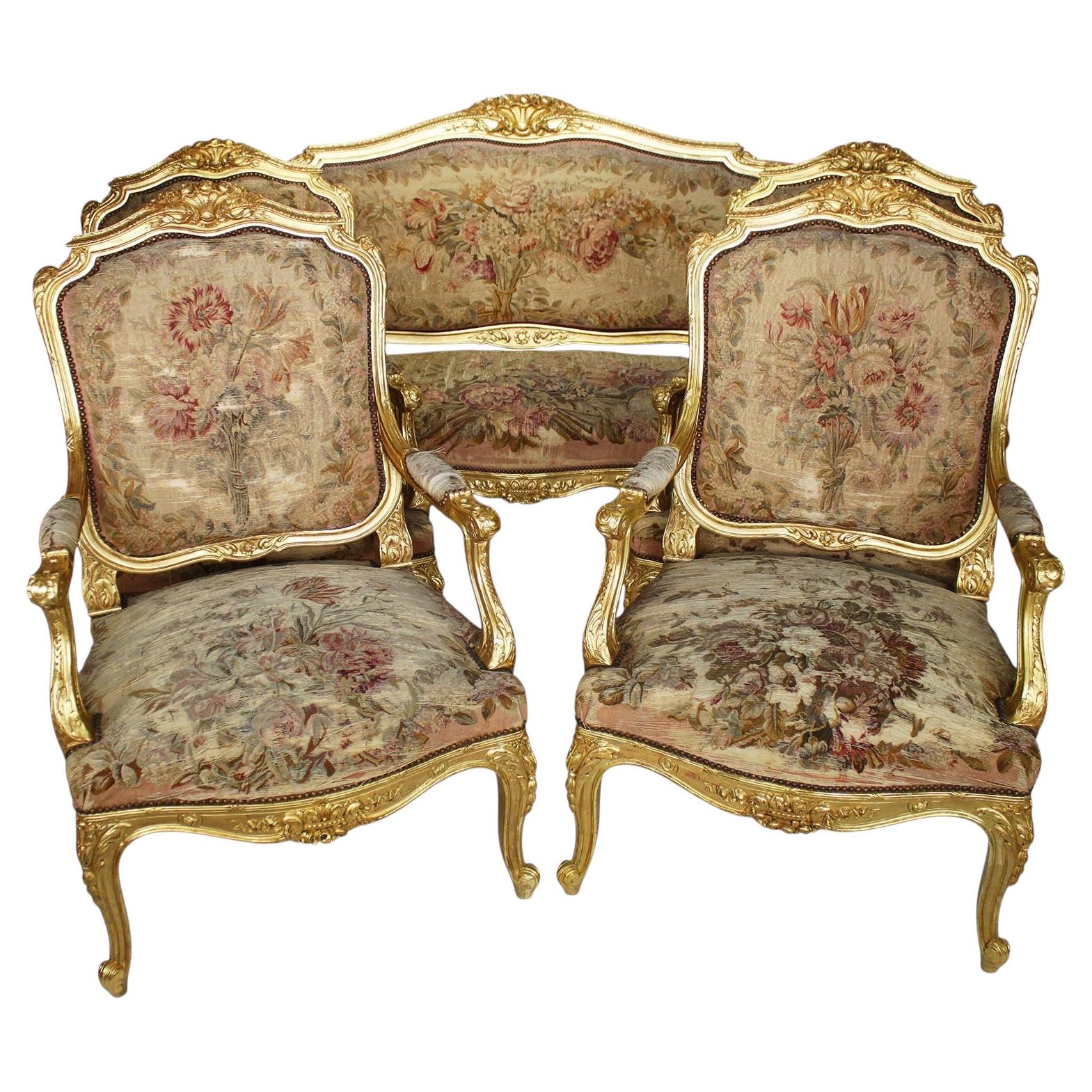 Suite de salon 5 pièces en bois doré sculpté d'Aubusson, style Louis XV, 19ème siècle