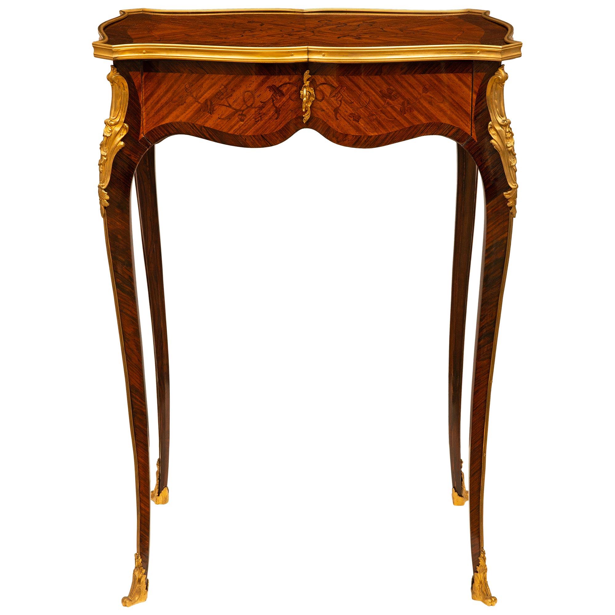  French 19th Century Louis XV Style Kingwood Side Table For Sale 6
