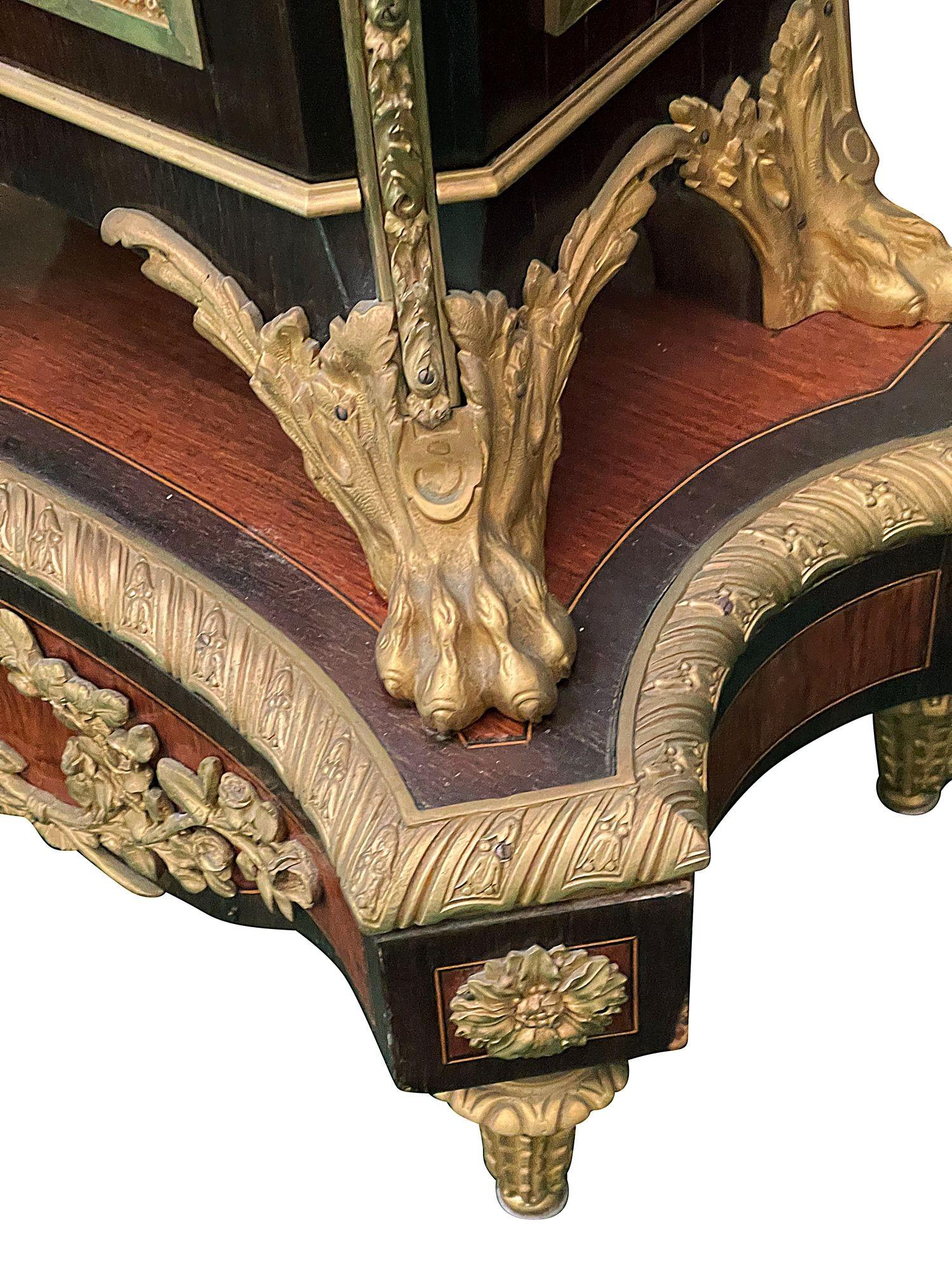 Orologio a cassa lunga francese del XIX secolo in stile Luigi XV. in vendita 8