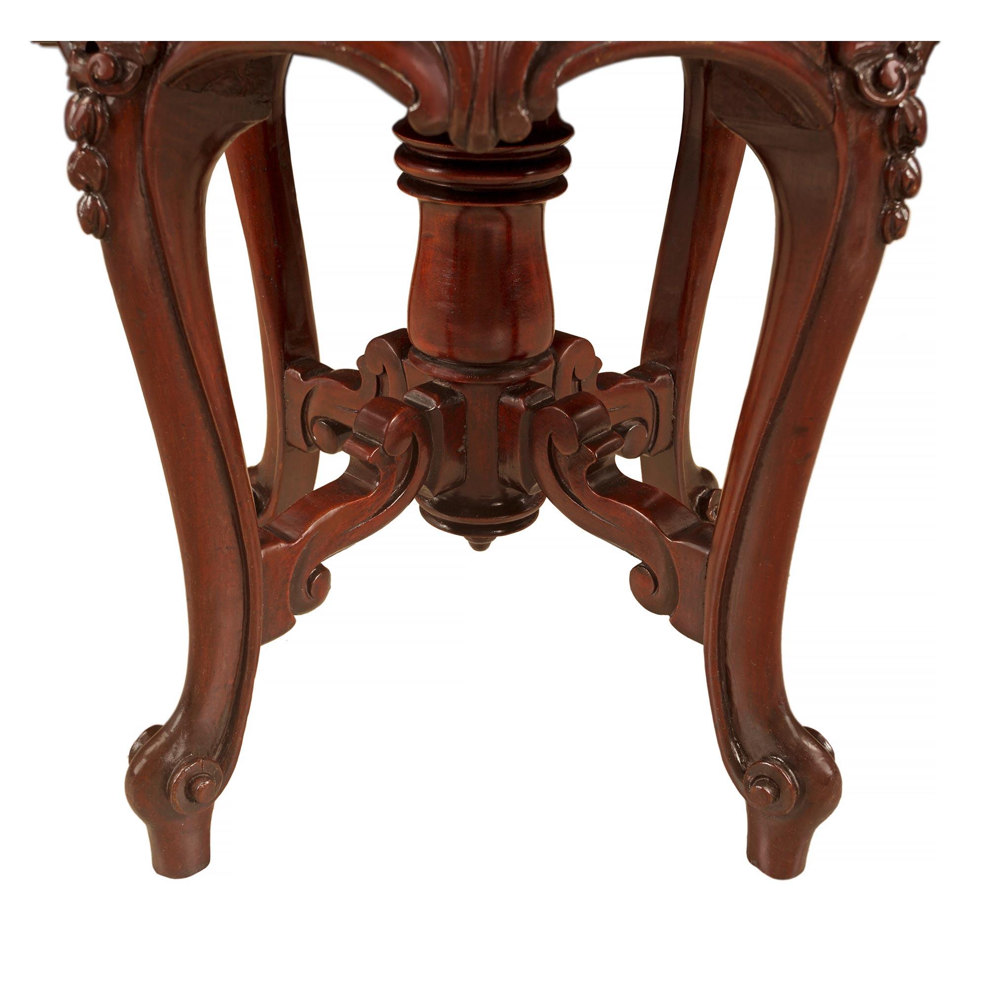 French 19th Century Louis XV Style Mahogany Adjustable Desk or Vanity Chair For Sale 5