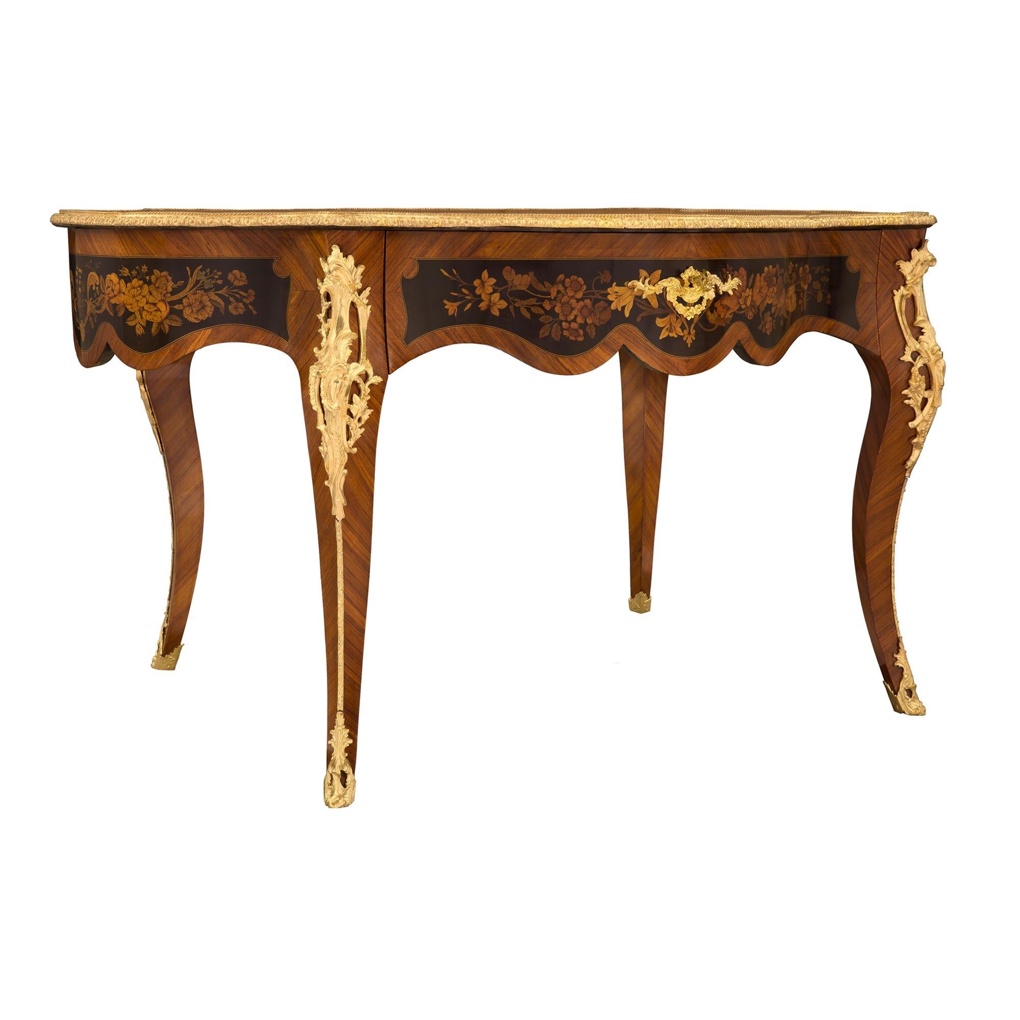 French 19th Century Louis XV Style Napoleon III Period Exotic Wood Center Table In Good Condition For Sale In West Palm Beach, FL