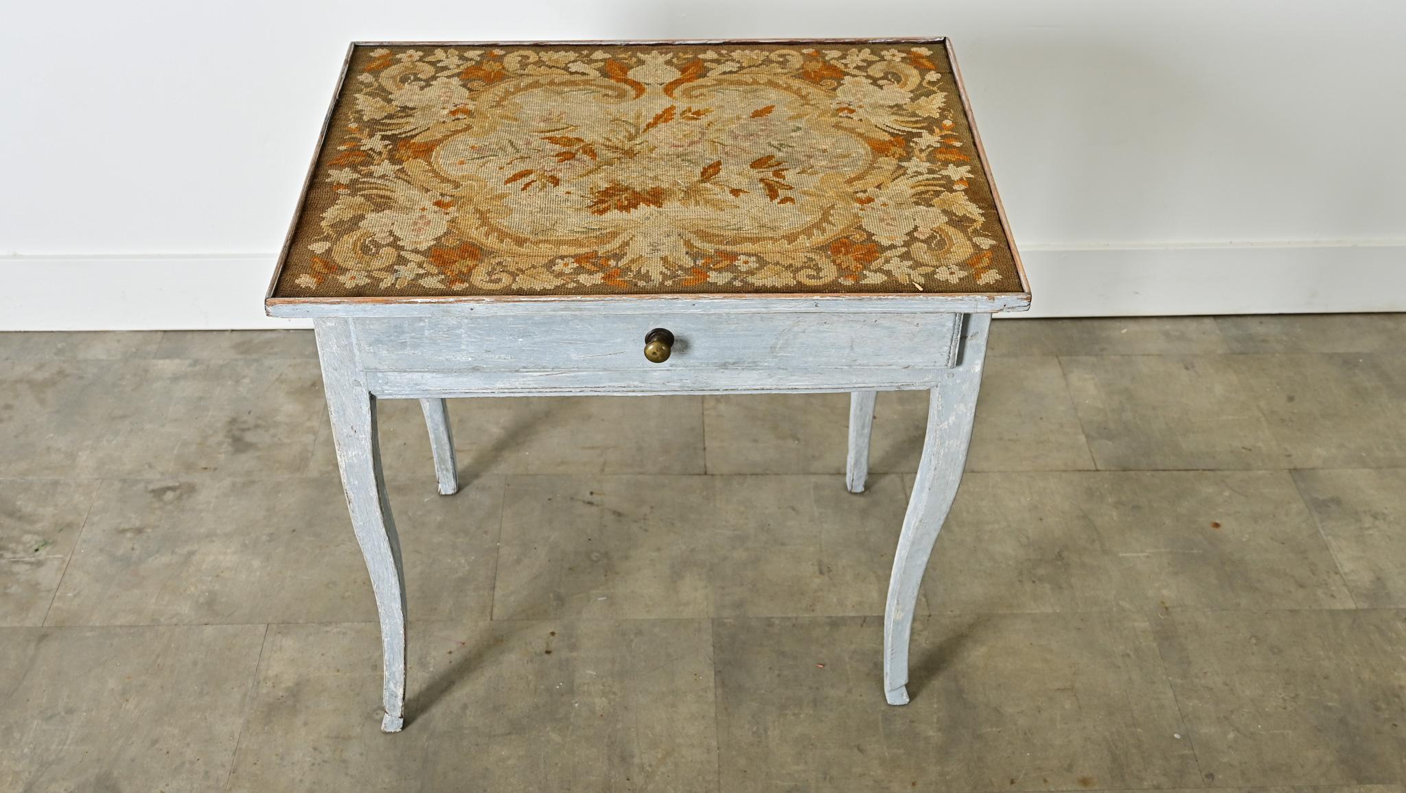 Wool French 19th Century Louis XV Style Needlepoint Tea Table For Sale