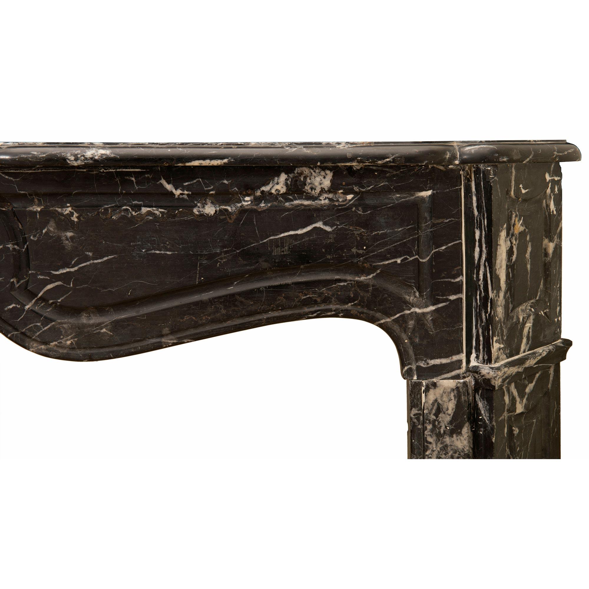 French 19th Century Louis XV Style Noir Antique Marble Fireplace Mantel For Sale 1