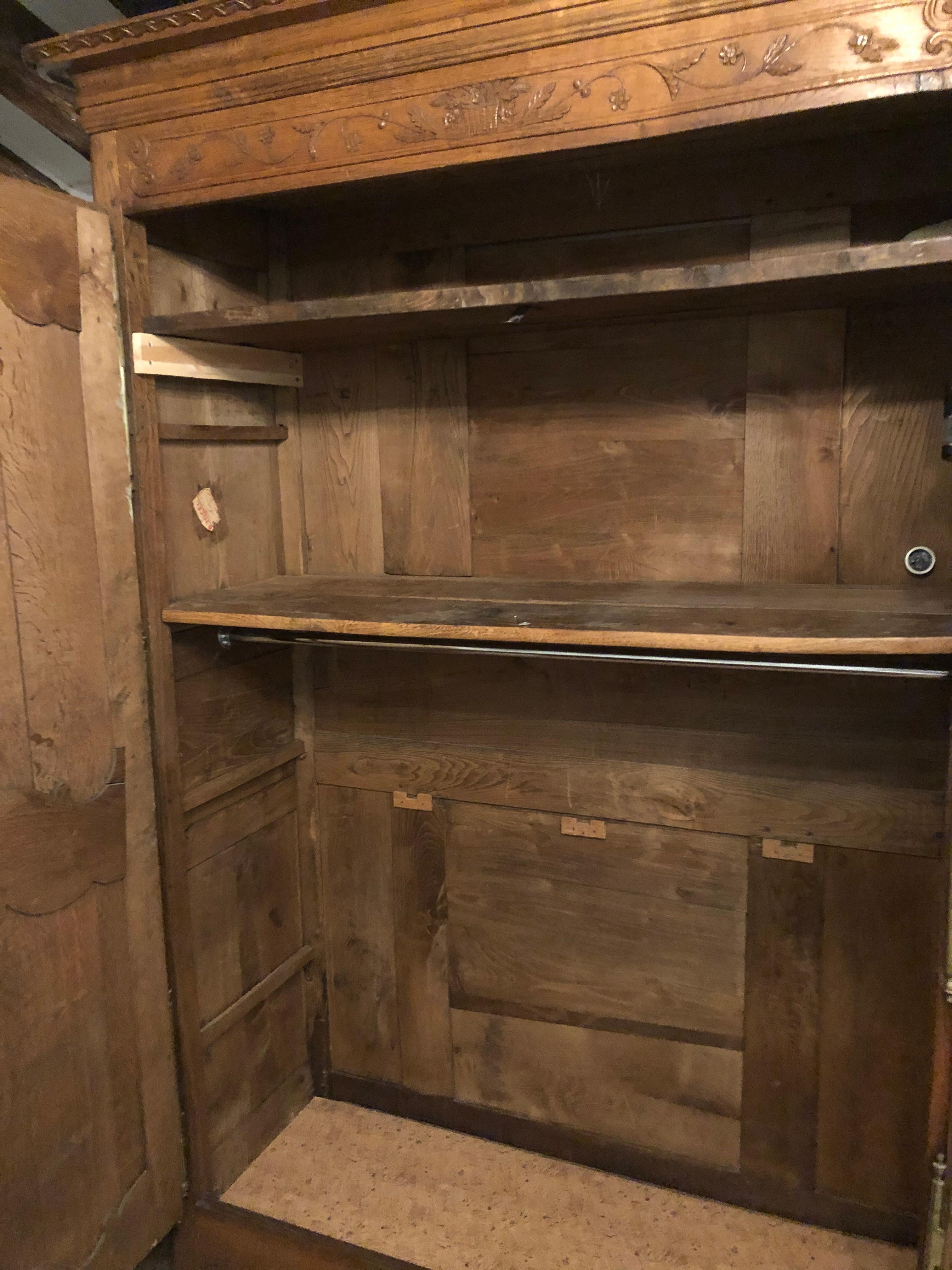 French 19th Century Louis XV Style Oak Armoire From Normandy, France 10