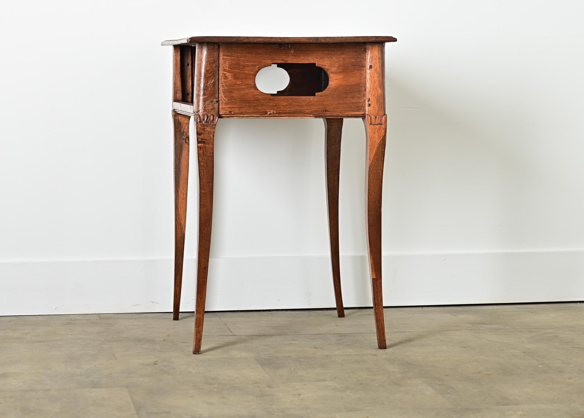 French 19th Century Louis XV Style Oak Side Table For Sale 7
