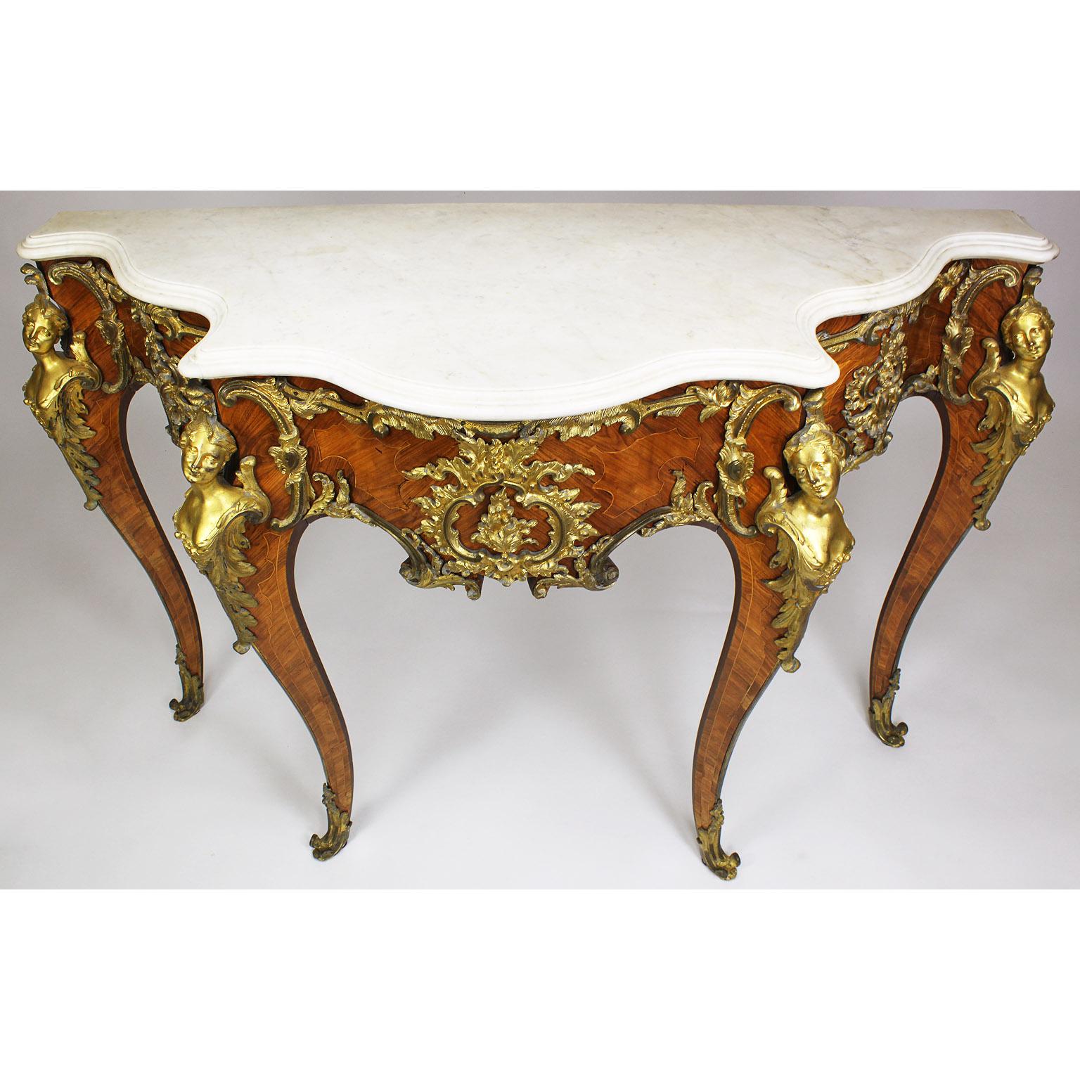 Console monté en bronze doré de style Louis XV du XIXe siècle, d'après Charles Cressent en vente 1