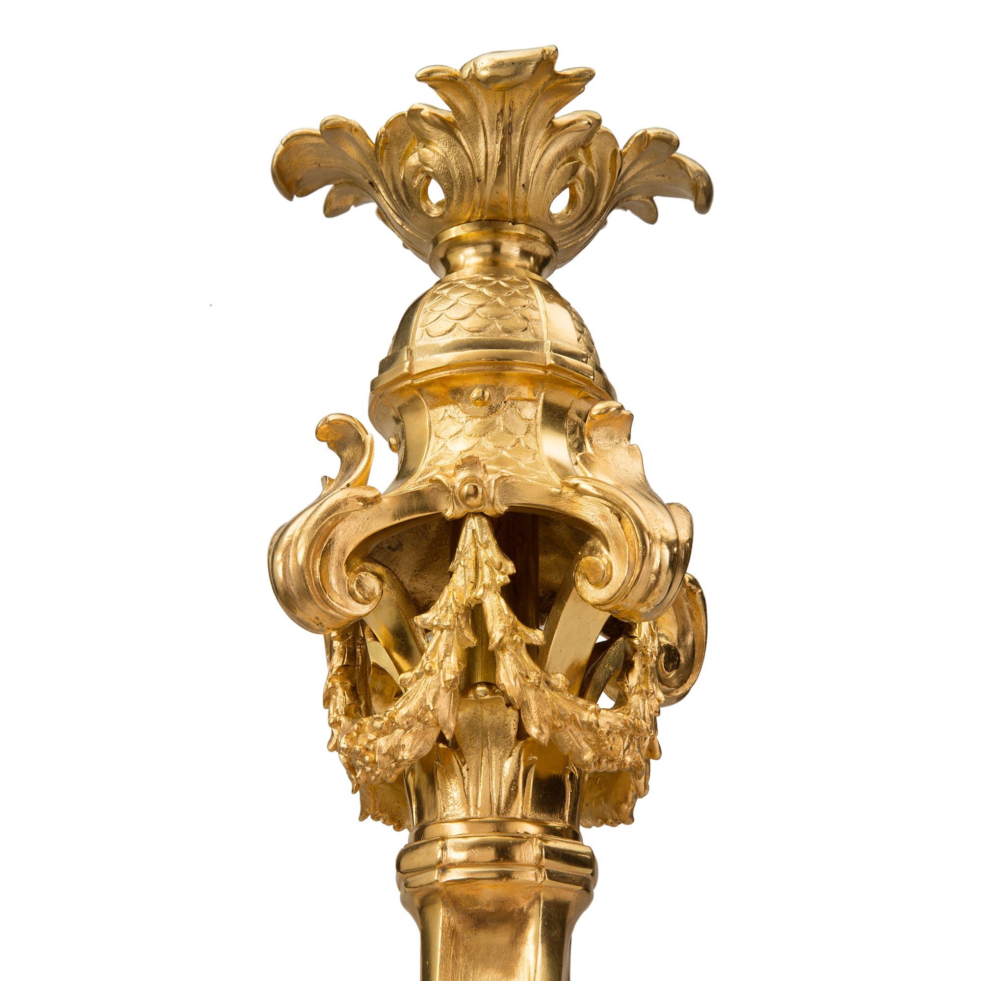 French 19th Century Louis XV Style Ormolu Twelve-Light Chandelier For Sale 1