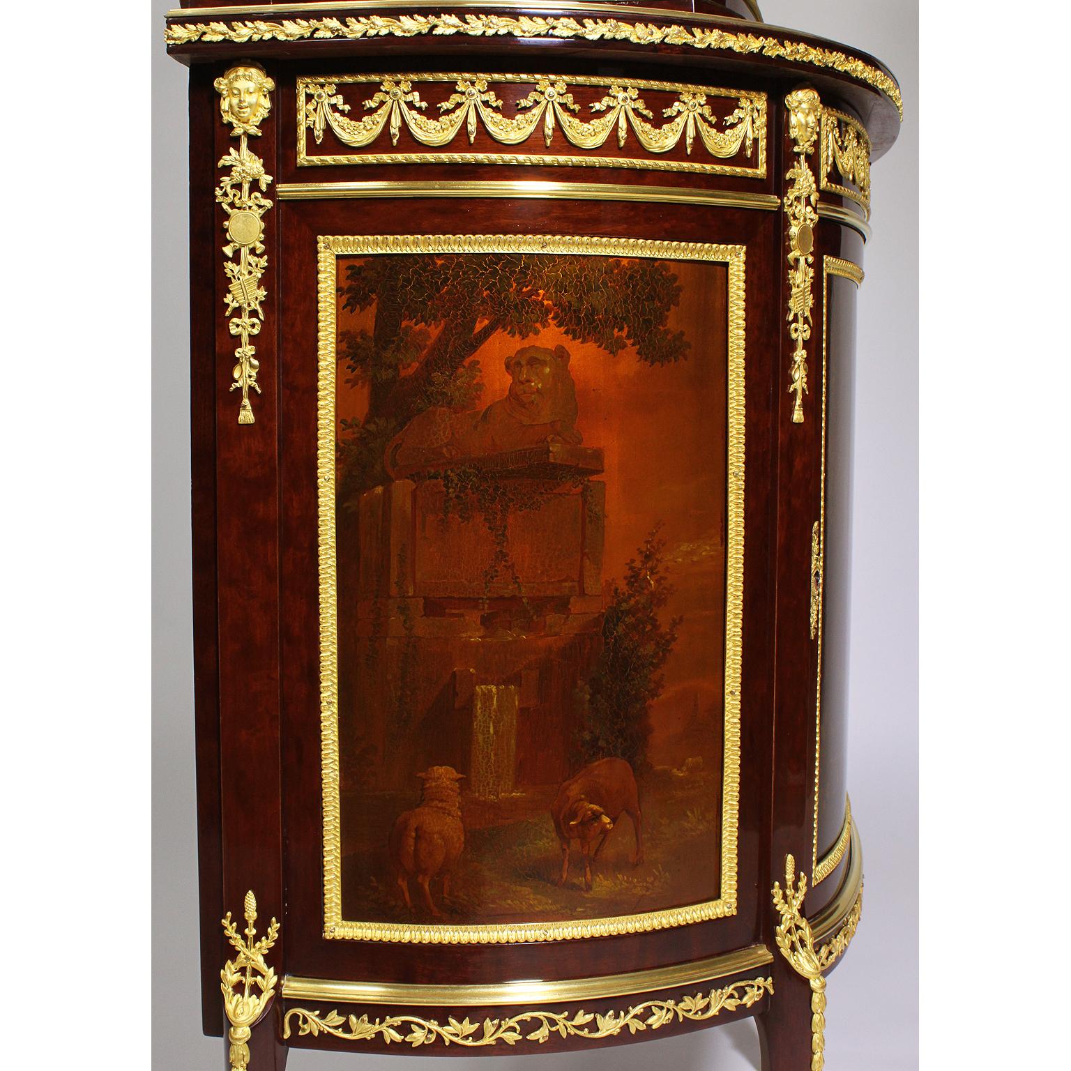French Louis XV Style Ormolu and Vernis Martin Vitrine Attributed to F. Linke For Sale 12
