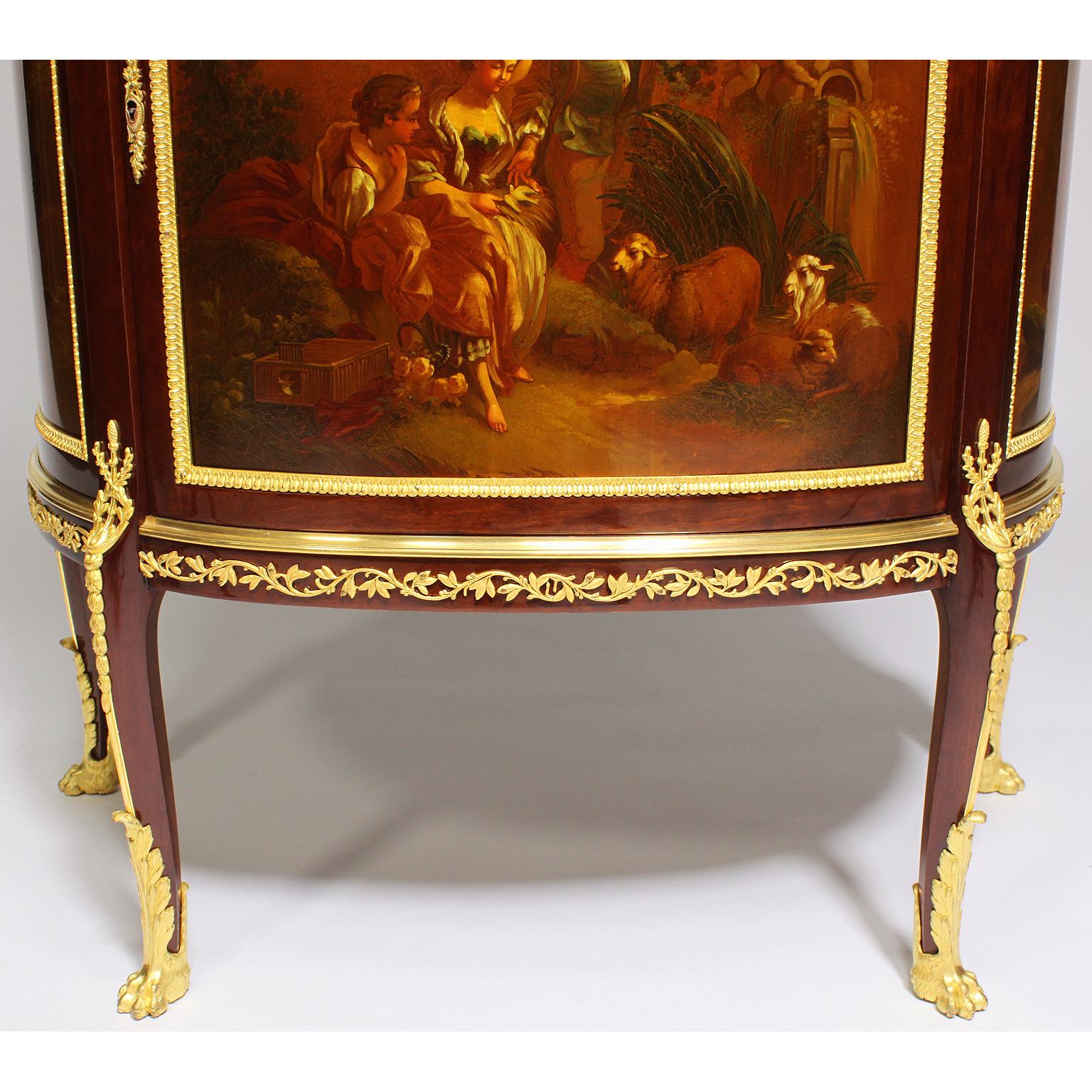 French Louis XV Style Ormolu and Vernis Martin Vitrine Attributed to F. Linke For Sale 3