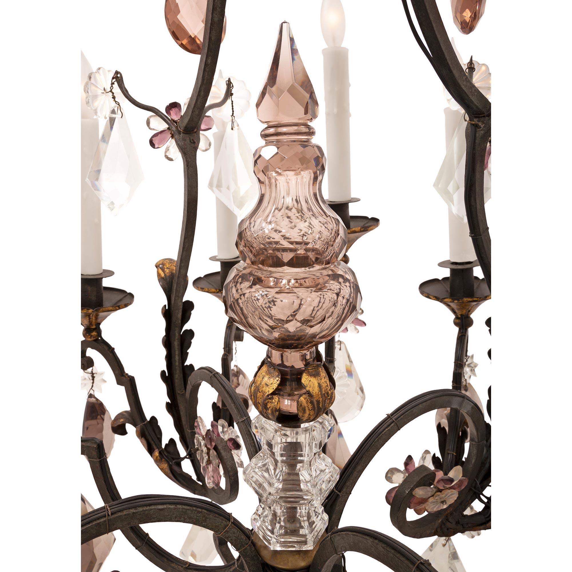 French 19th Century Louis XV Style Patinated and Gilt Wrought Iron Chandelier For Sale 1