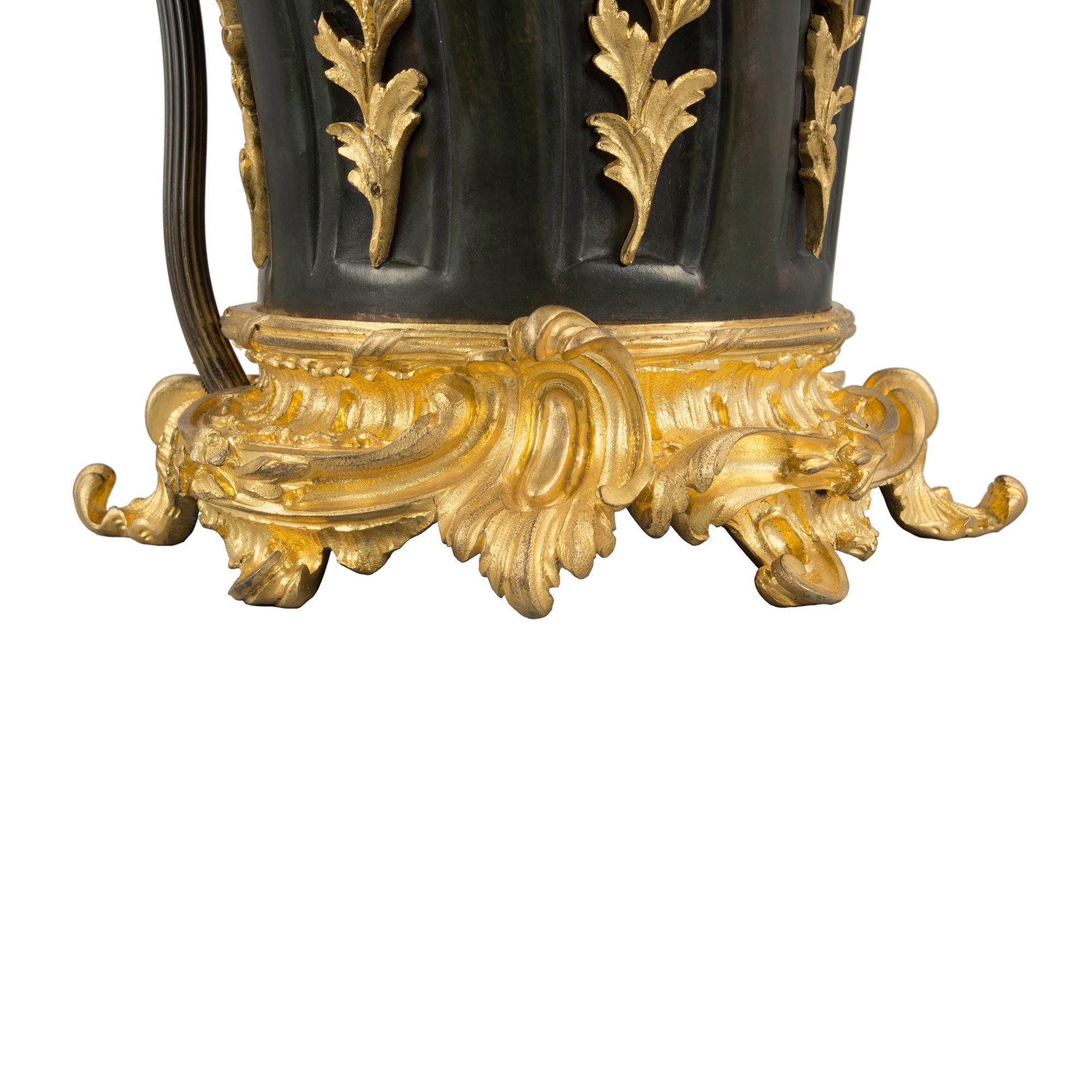 French 19th Century Louis XV Style Patinated Bronze and Ormolu Lamp For Sale 2