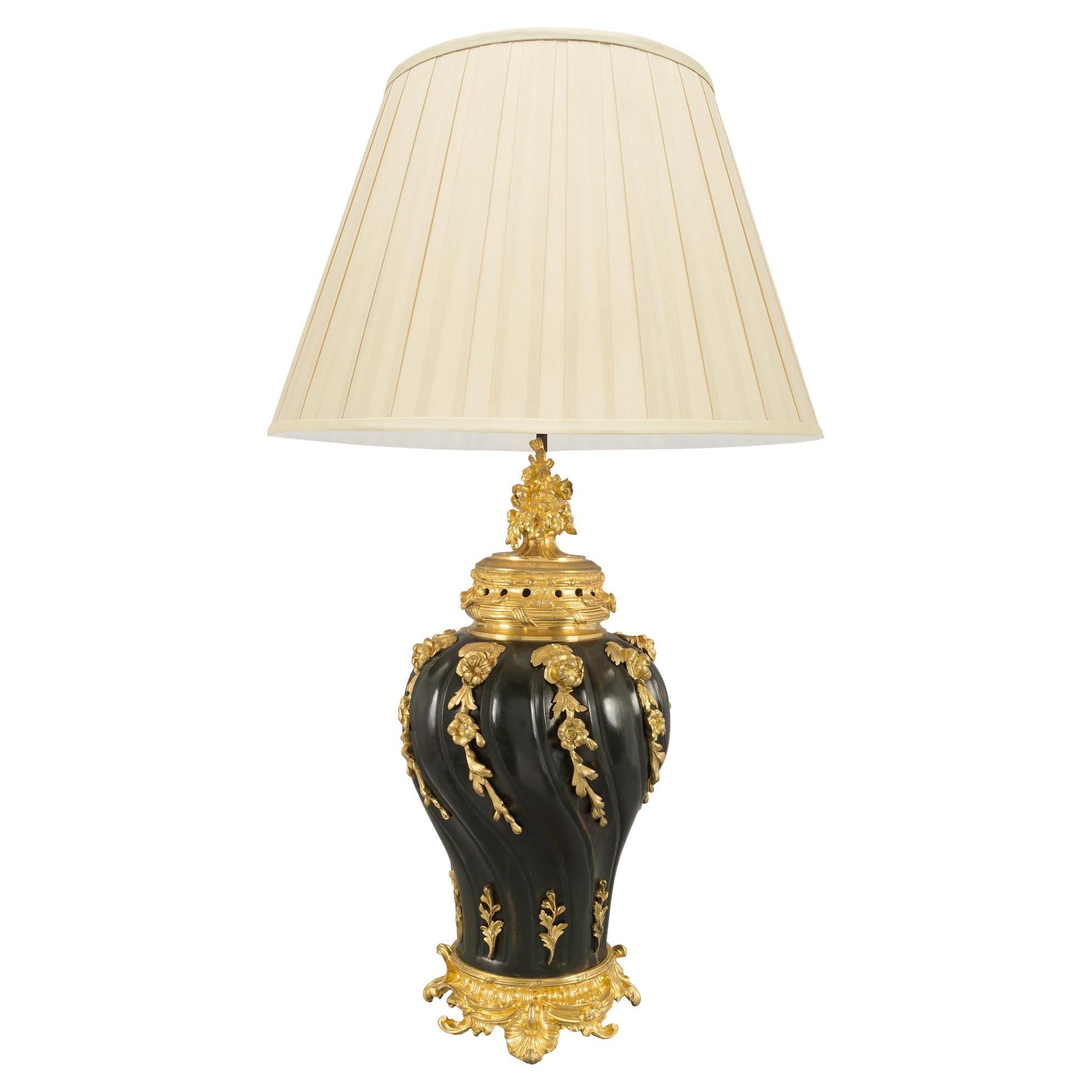 French 19th Century Louis XV Style Patinated Bronze and Ormolu Lamp For Sale