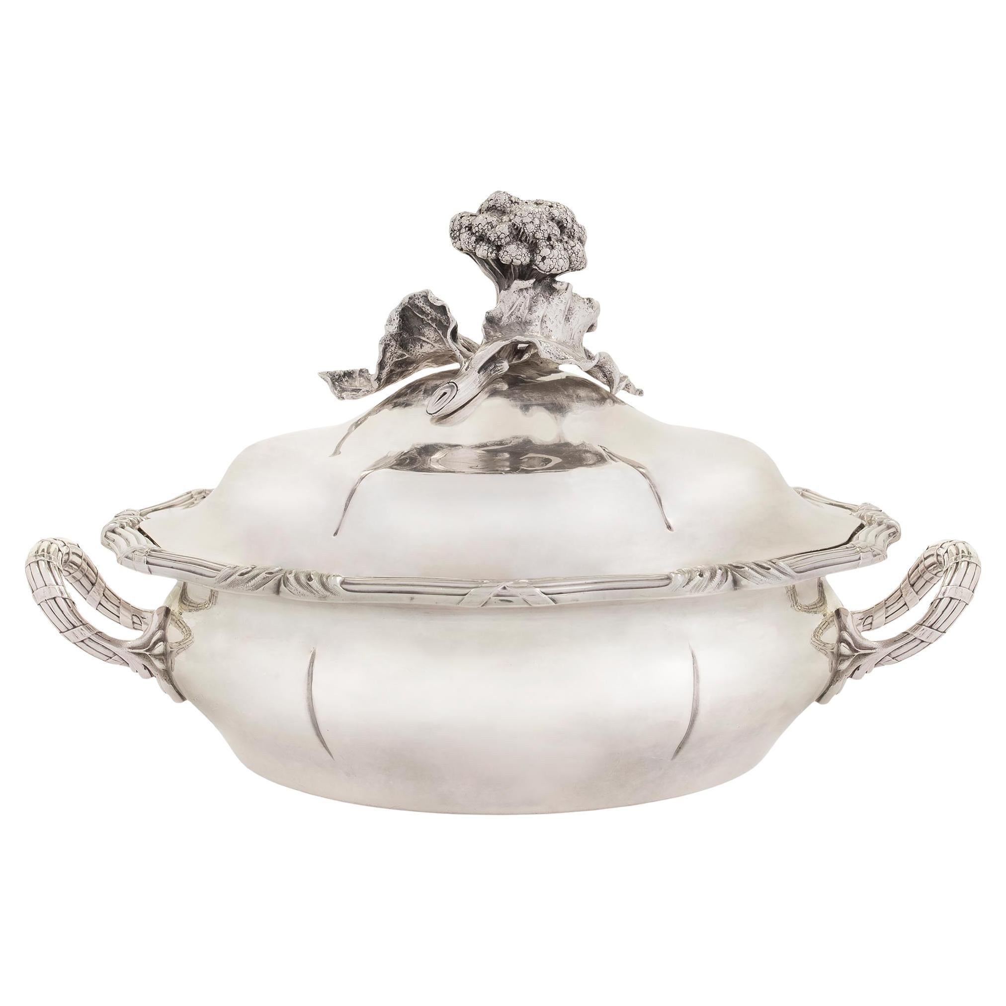 French 19th Century Louis XV Style Sterling Silver Tureen by Maison Odiot For Sale