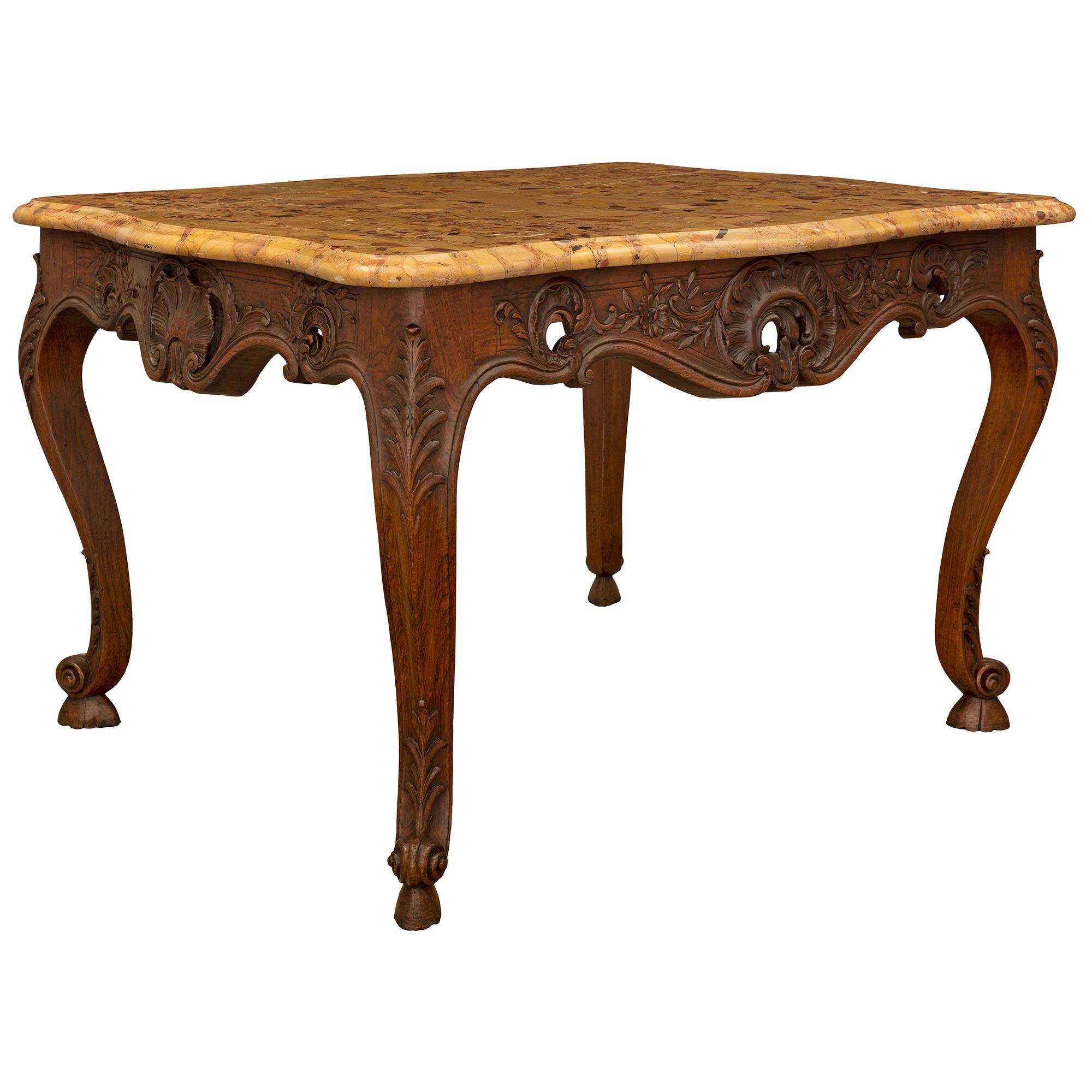 French 19th Century Louis XV Style Walnut Center Table In Good Condition For Sale In West Palm Beach, FL