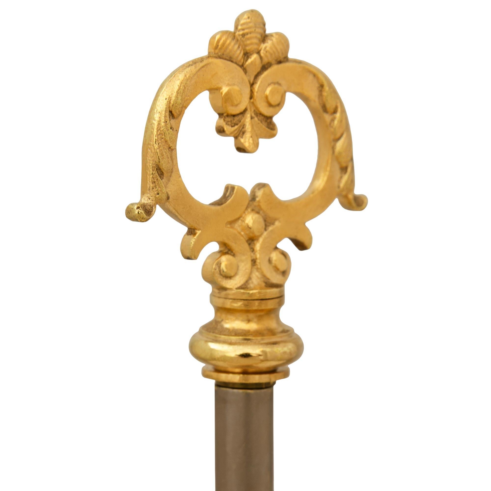 Lámpara de Ormolu francesa del siglo XIX, estilo Luis XV/XVI, firmada Gagneau Paris Francés en venta