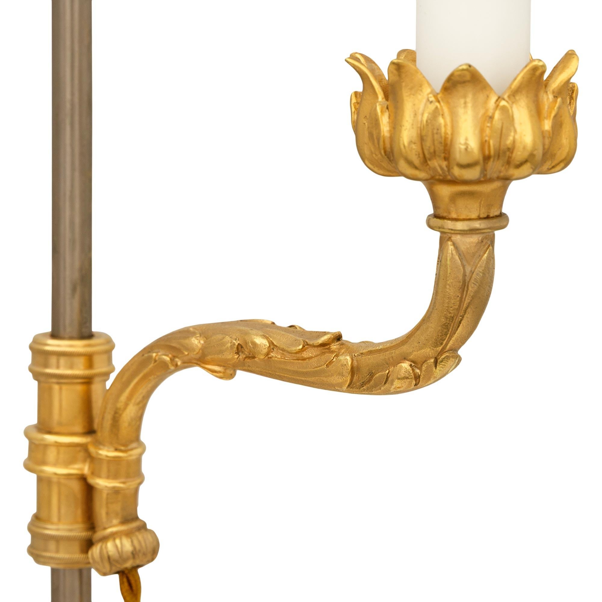 Lámpara de Ormolu francesa del siglo XIX, estilo Luis XV/XVI, firmada Gagneau Paris en Bueno estado para la venta en West Palm Beach, FL