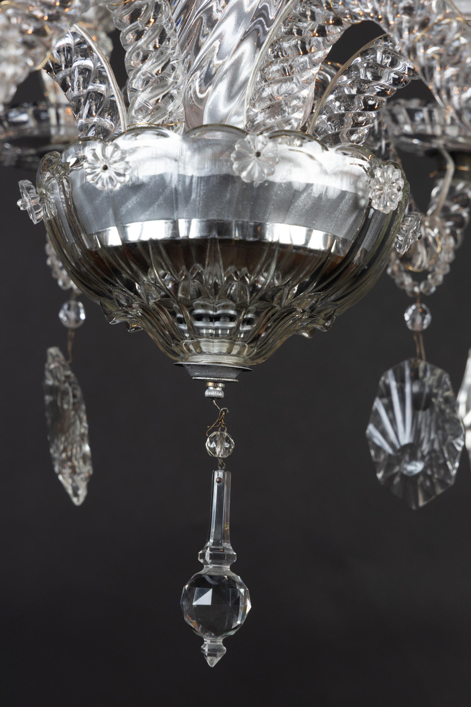 Französisch 19. Jahrhundert Louis XVI Baccarat Kristall-Kronleuchter im Angebot 4