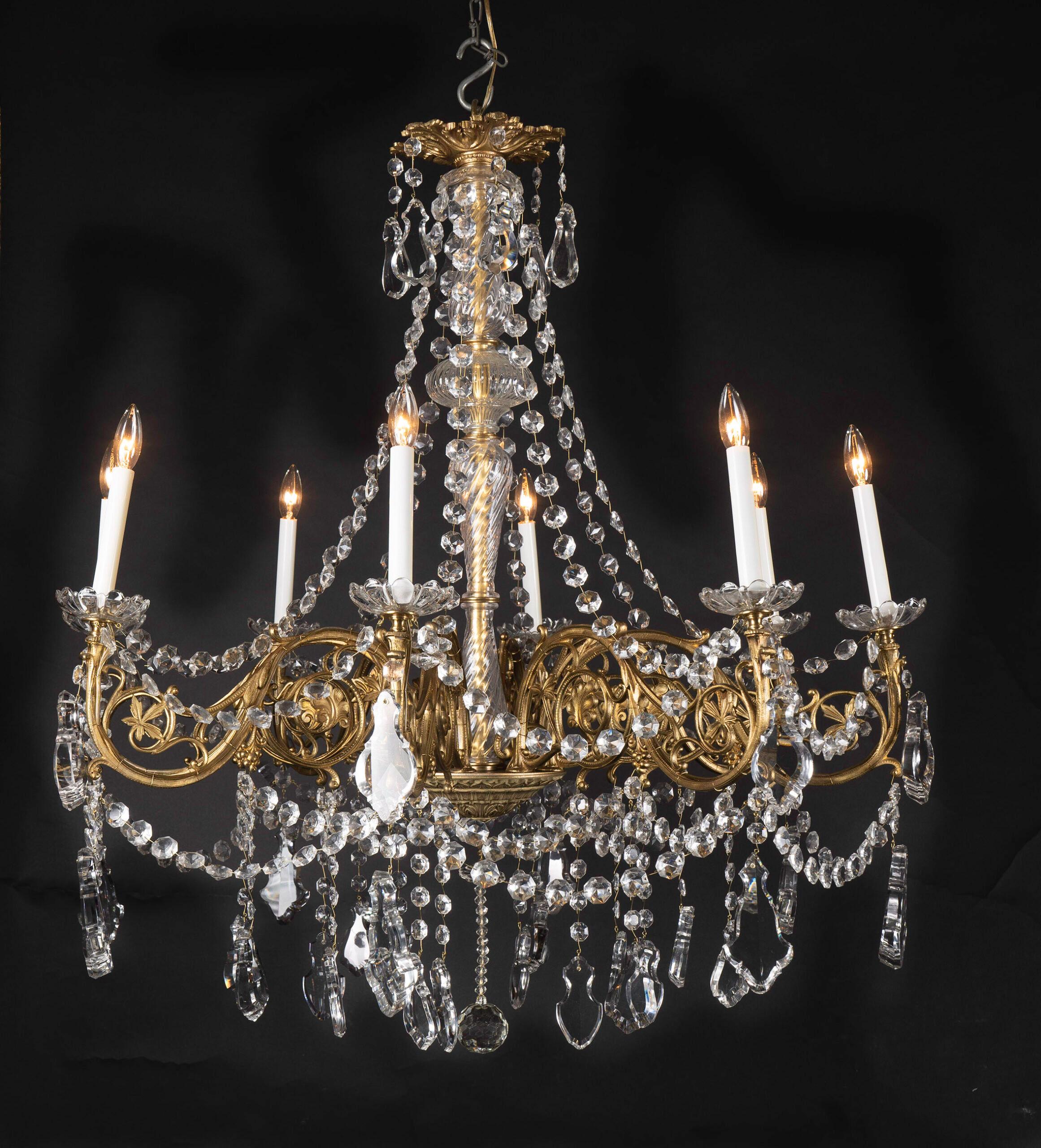 French 19th Century Louis XVI Bronze and Crystal Chandelier In condizioni buone in vendita a New Orleans, LA