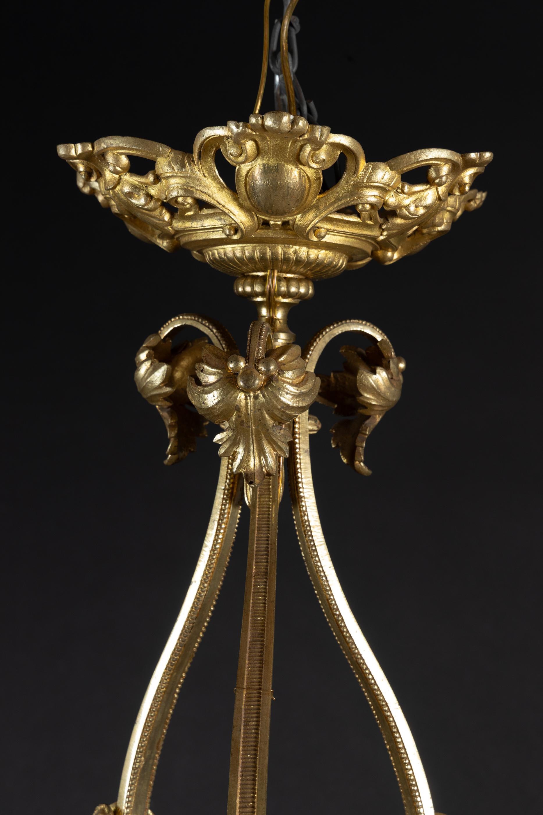 Araña francesa de bronce Luis XVI del siglo XIX con cabezas de carnero en venta 8