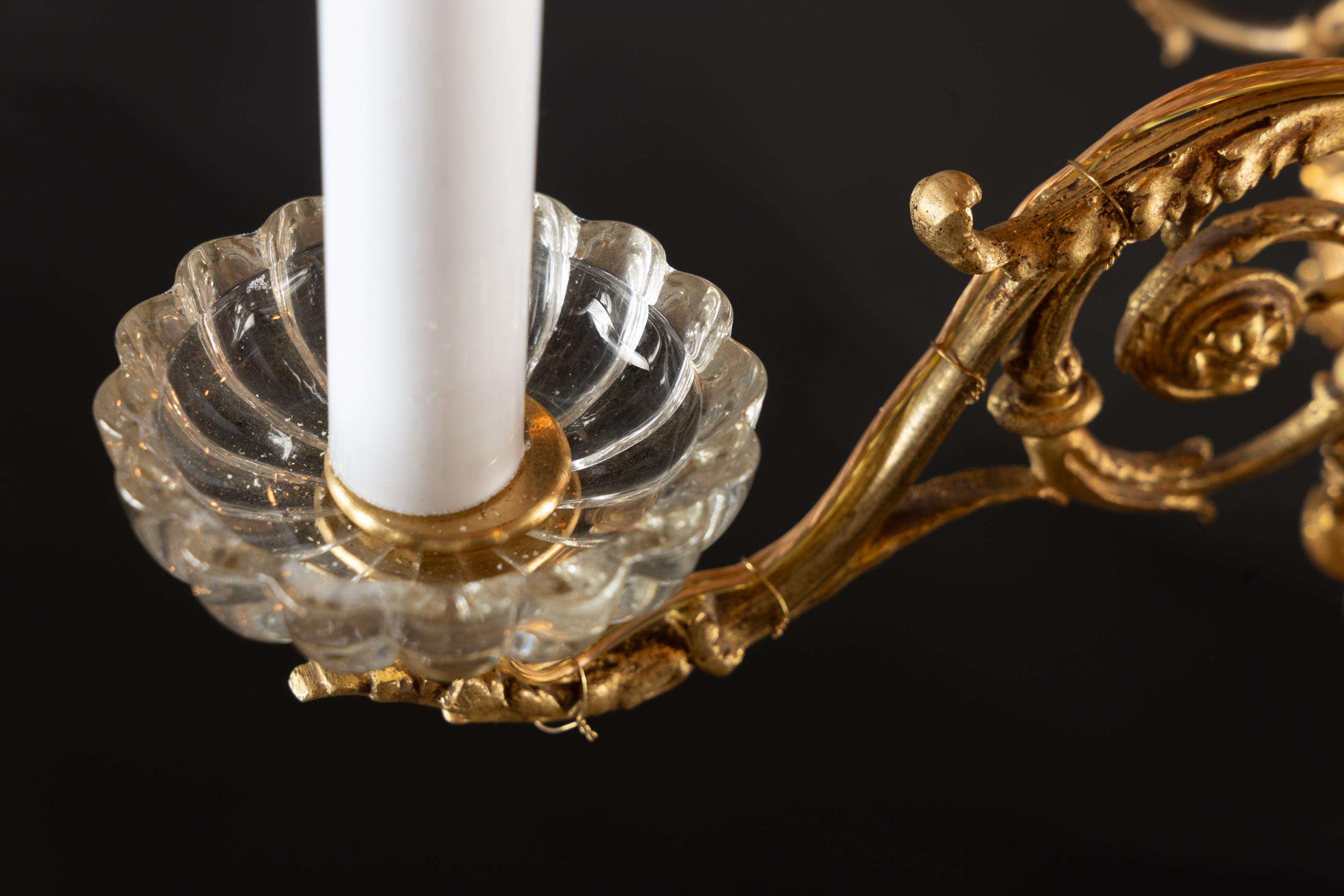 French 19th Century Louis XVI Bronze d’Ore, Red and Clear Crystal Chandelier For Sale 6