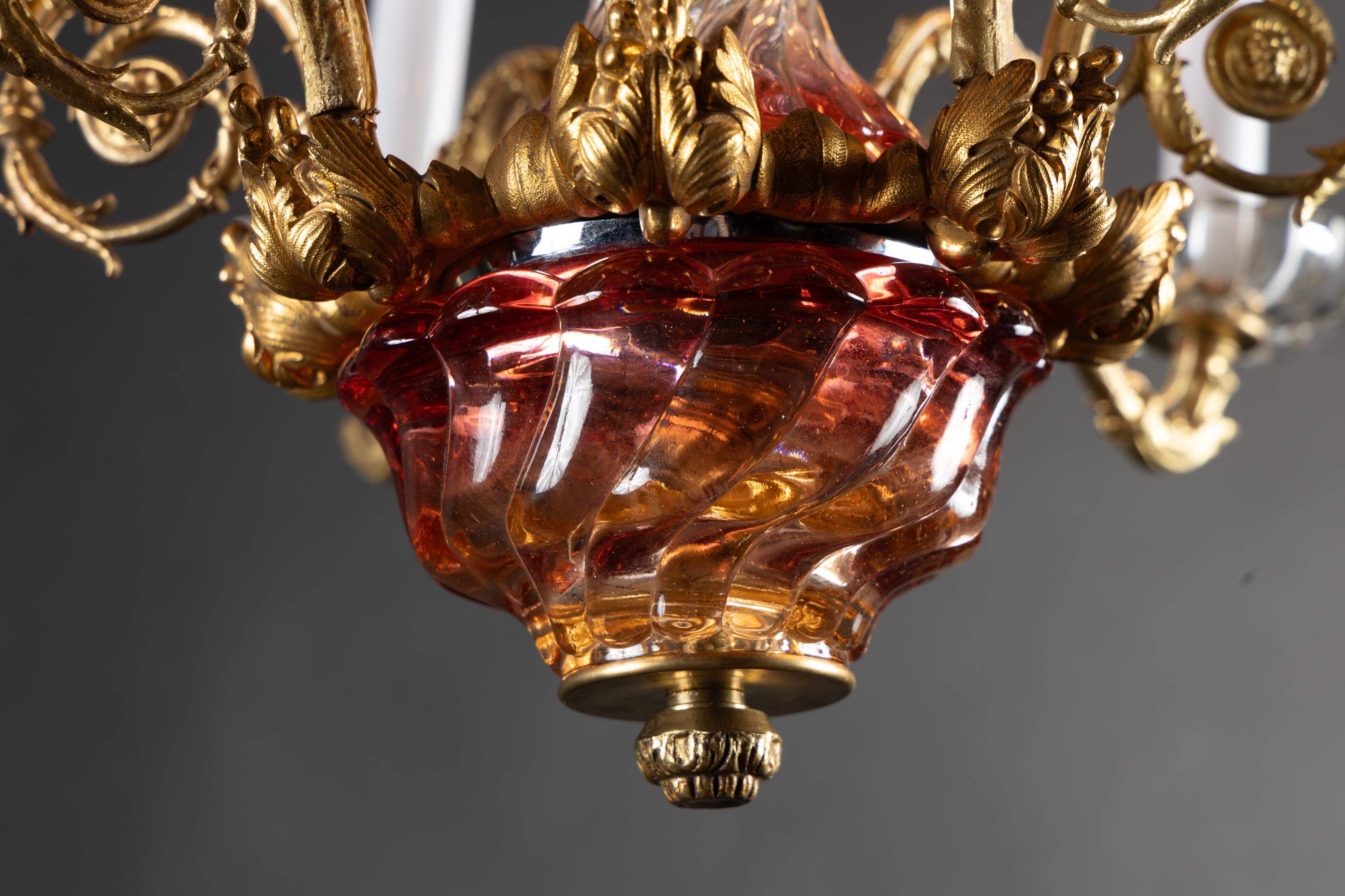 French 19th Century Louis XVI Bronze d’Ore, Red and Clear Crystal Chandelier For Sale 1