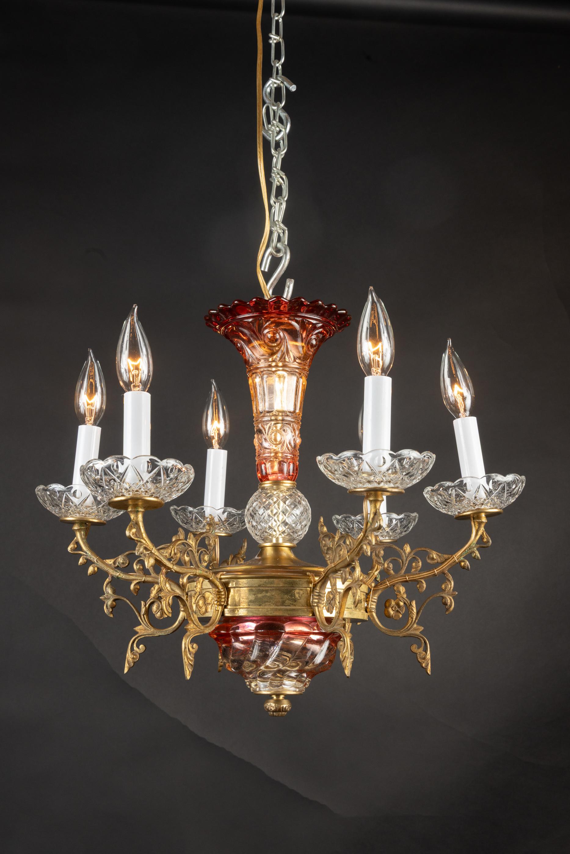 French 19th Century Louis XVI Bronze d’Ore, Red and Clear Crystal Chandelier en vente 3