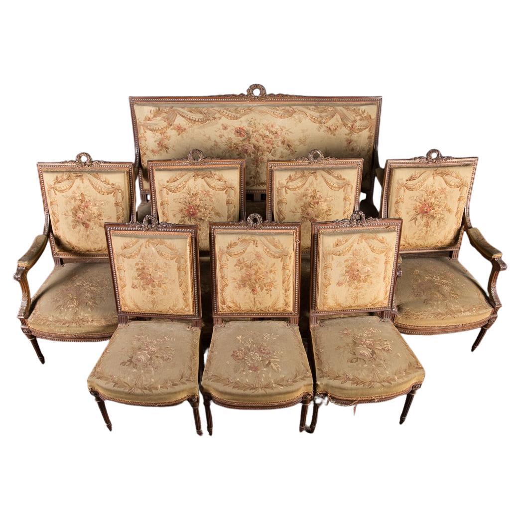 Juego de salón francés tallado Luis XVI del siglo XIX con tapiz de Aubusson original en venta