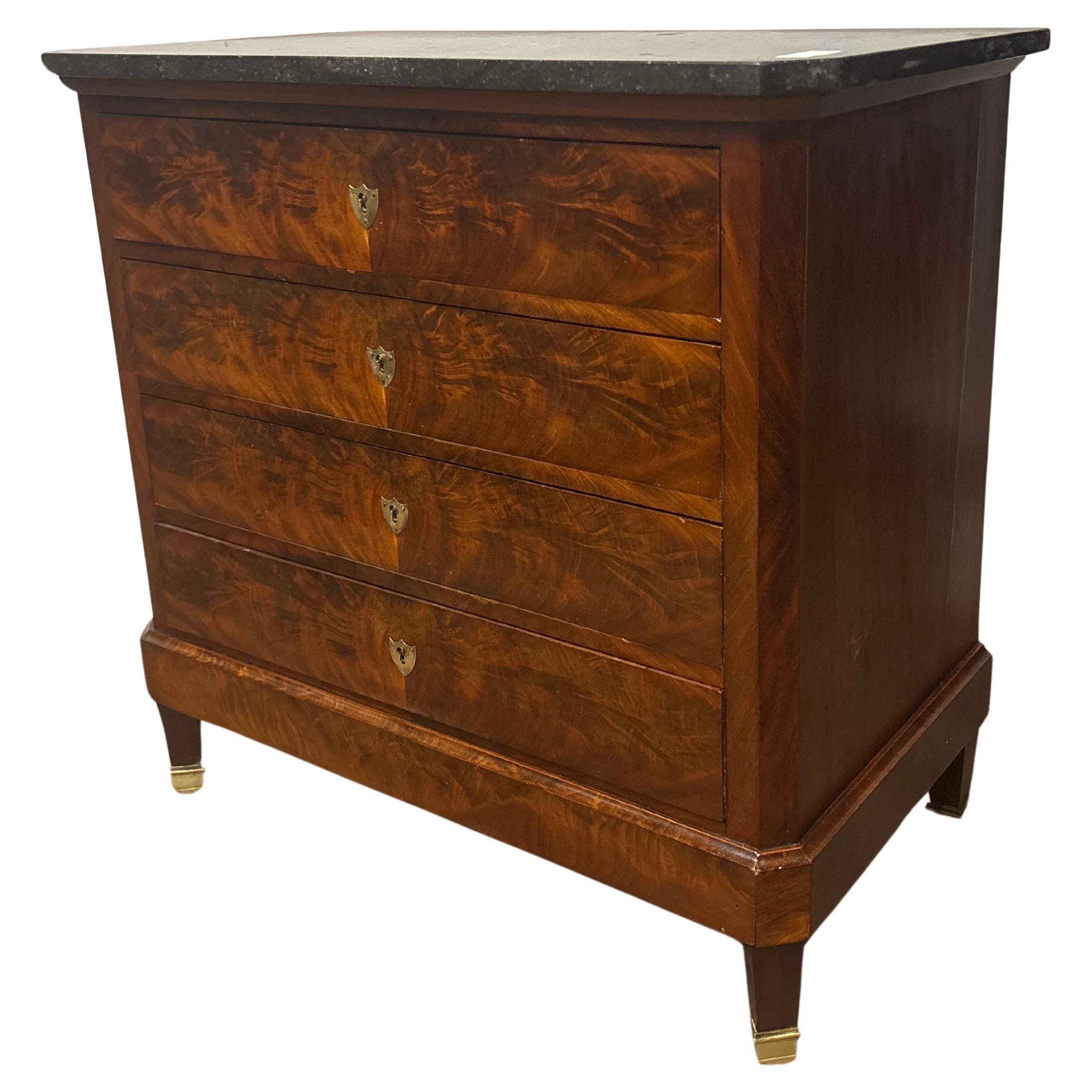 Francese French 19th Century Louis XVI Commode in vendita