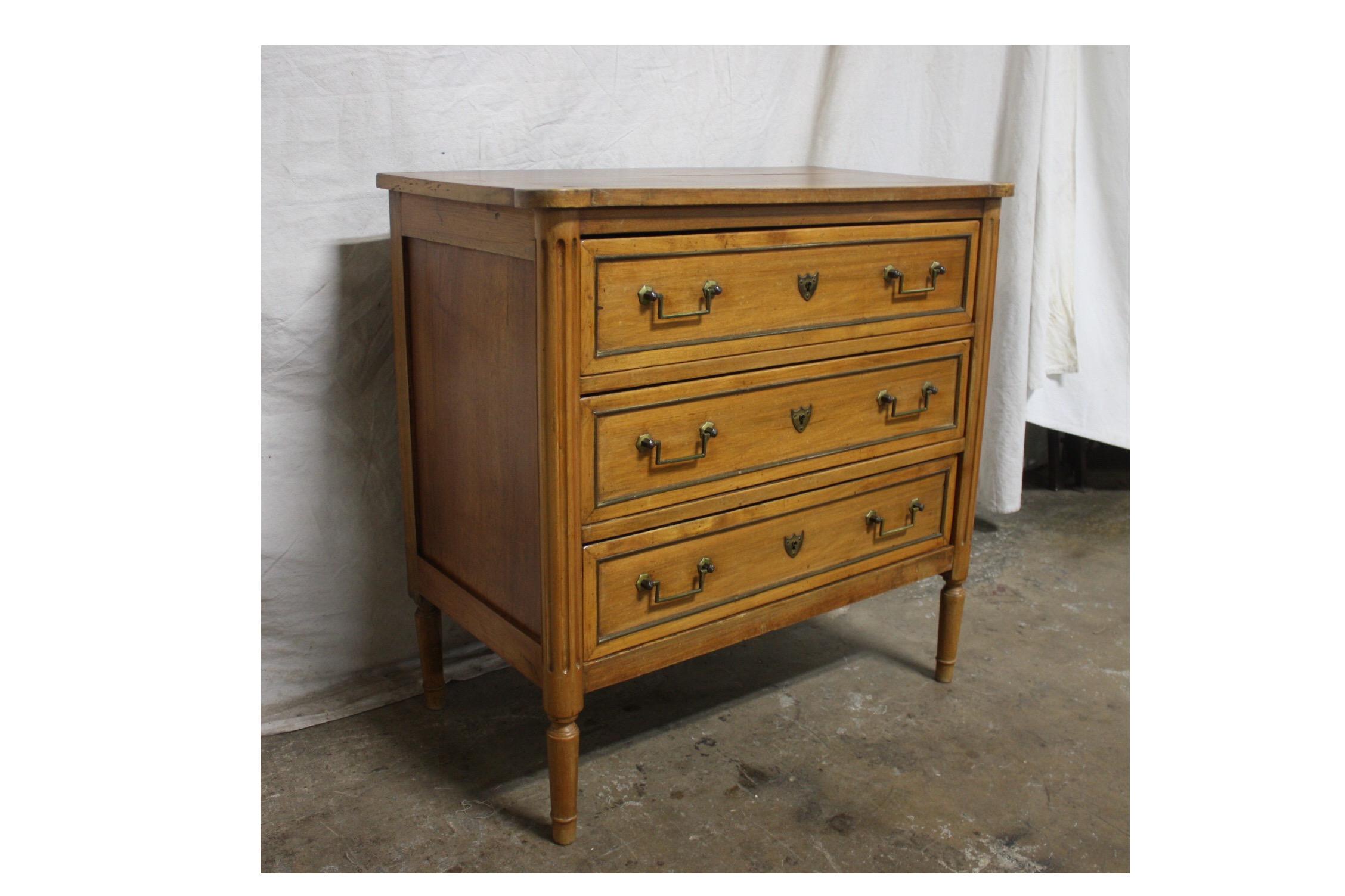 French 19th Century Louis XVI Commode 4