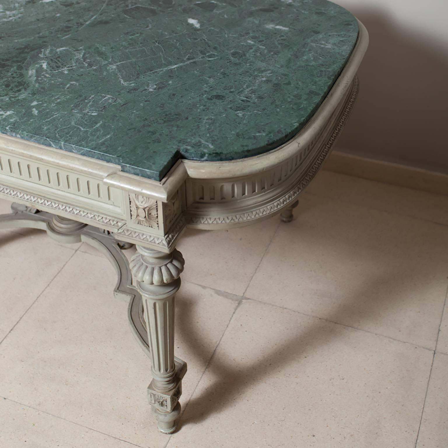 French 19th Century Louis XVI Desk or Centre Table 1