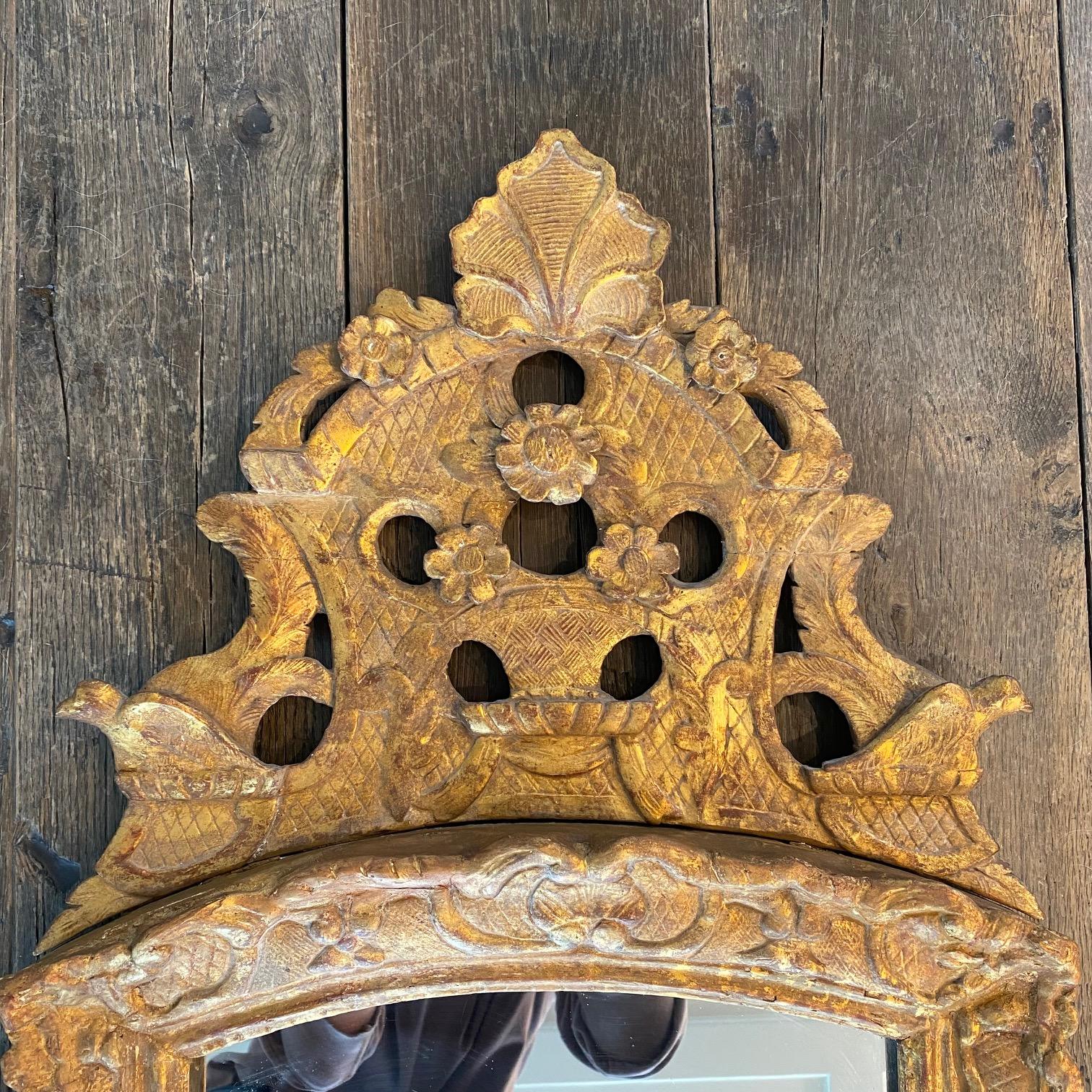 Miroir de mariage en bois doré Louis XVI du 19ème siècle en vente 6