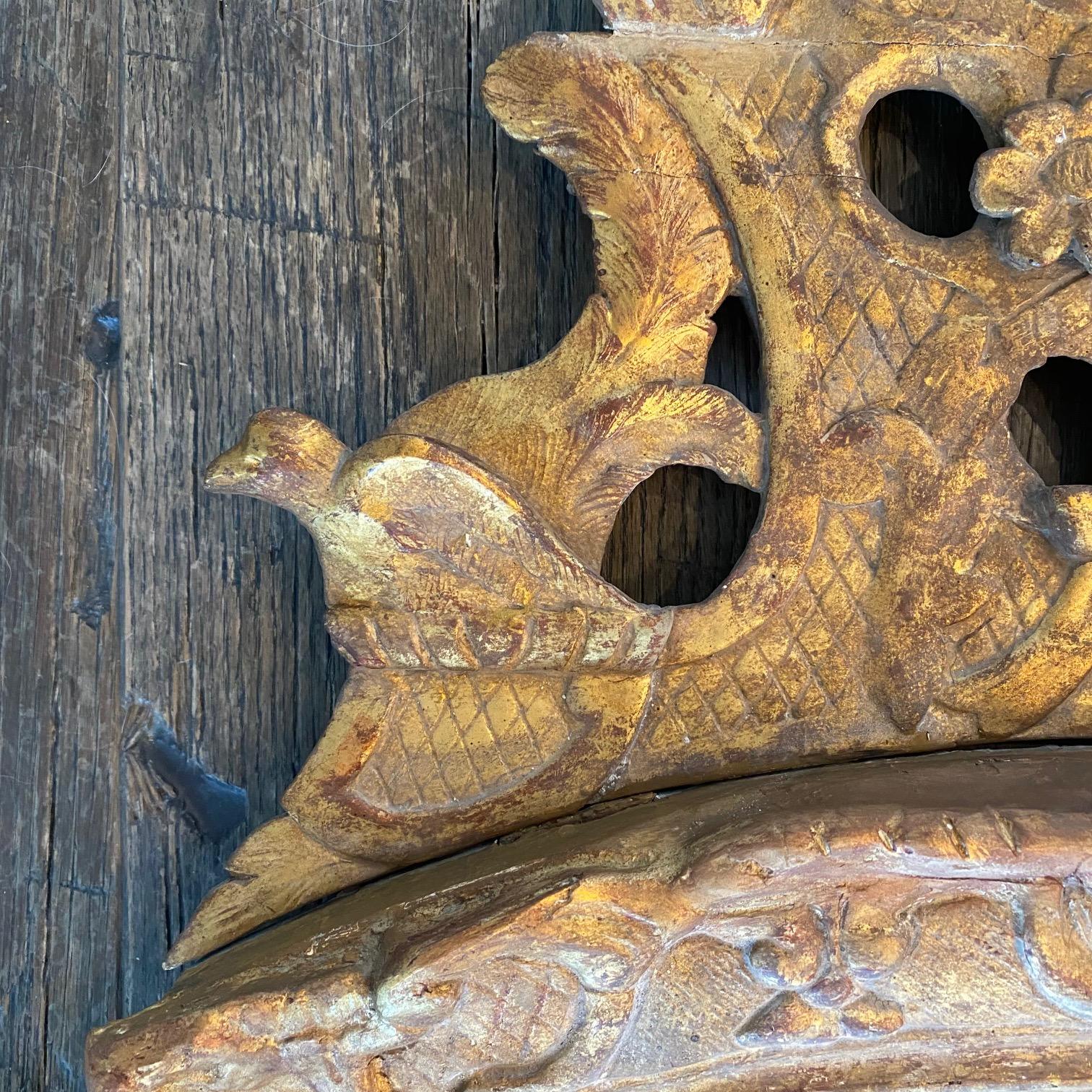 Miroir de mariage en bois doré Louis XVI du 19ème siècle en vente 7