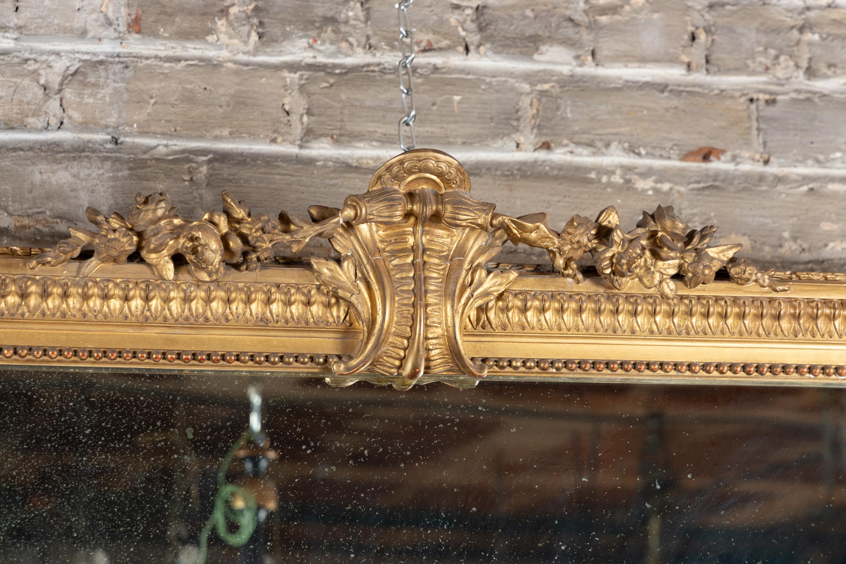Miroir à feuilles d'or Louis XVI du 19ème siècle à décor de feuillages en vente 1