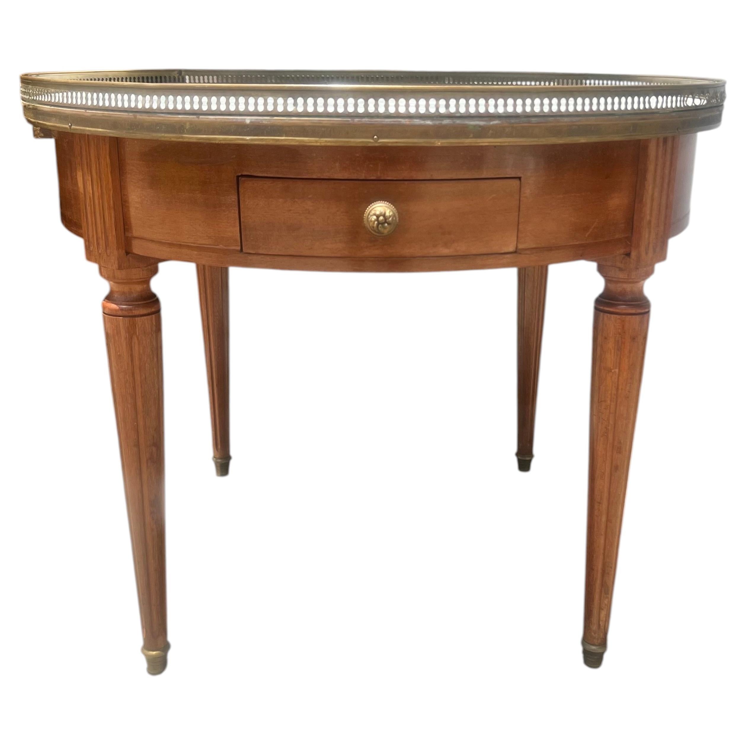 Table d'appoint ronde française du XIXe siècle, de style Louis XVI, en acajou, avec plateau en marbre « bouillotte »